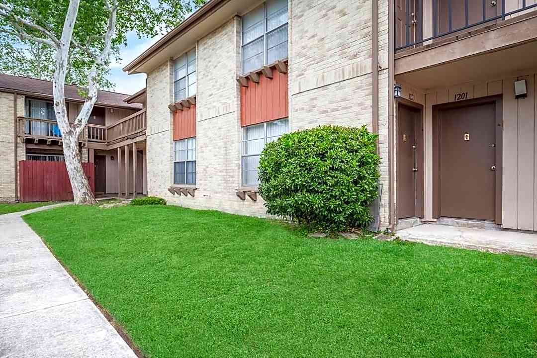 village oaks apartments san antonio