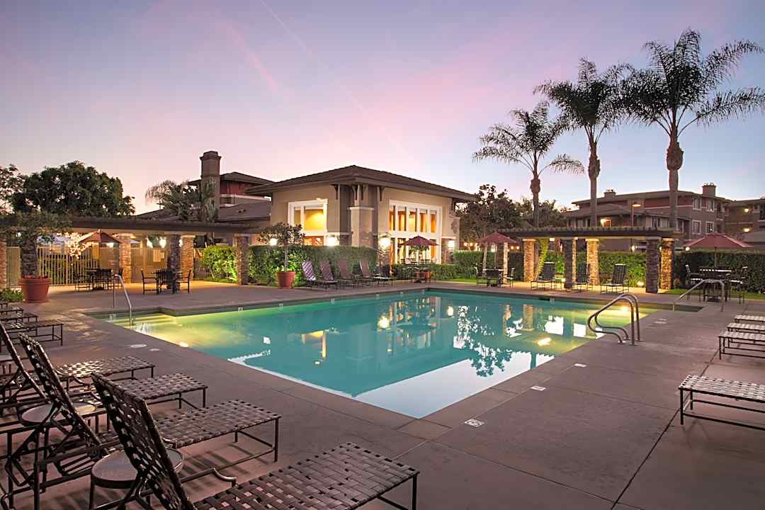 Alicante 27662 Aliso Creek Rd Aliso Viejo Ca Apartments For Rent Rent Com