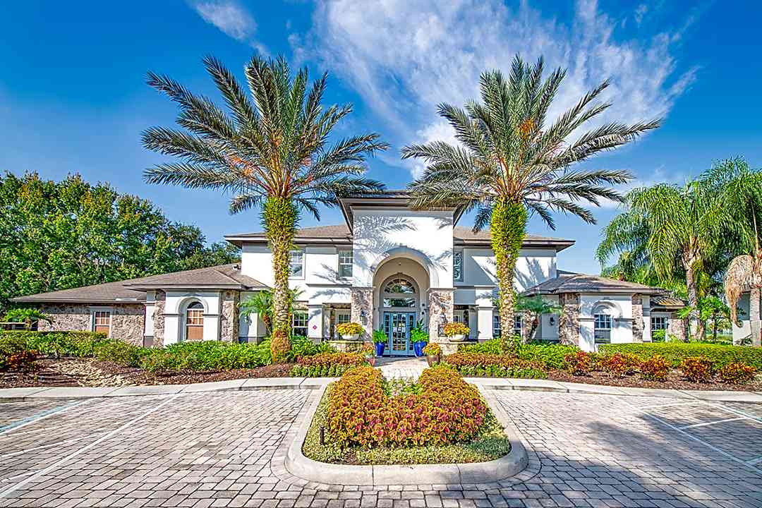 Maa Lake Nona 10203 Falcon Parc Blvd Orlando Fl Apartments For Rent Rent Com