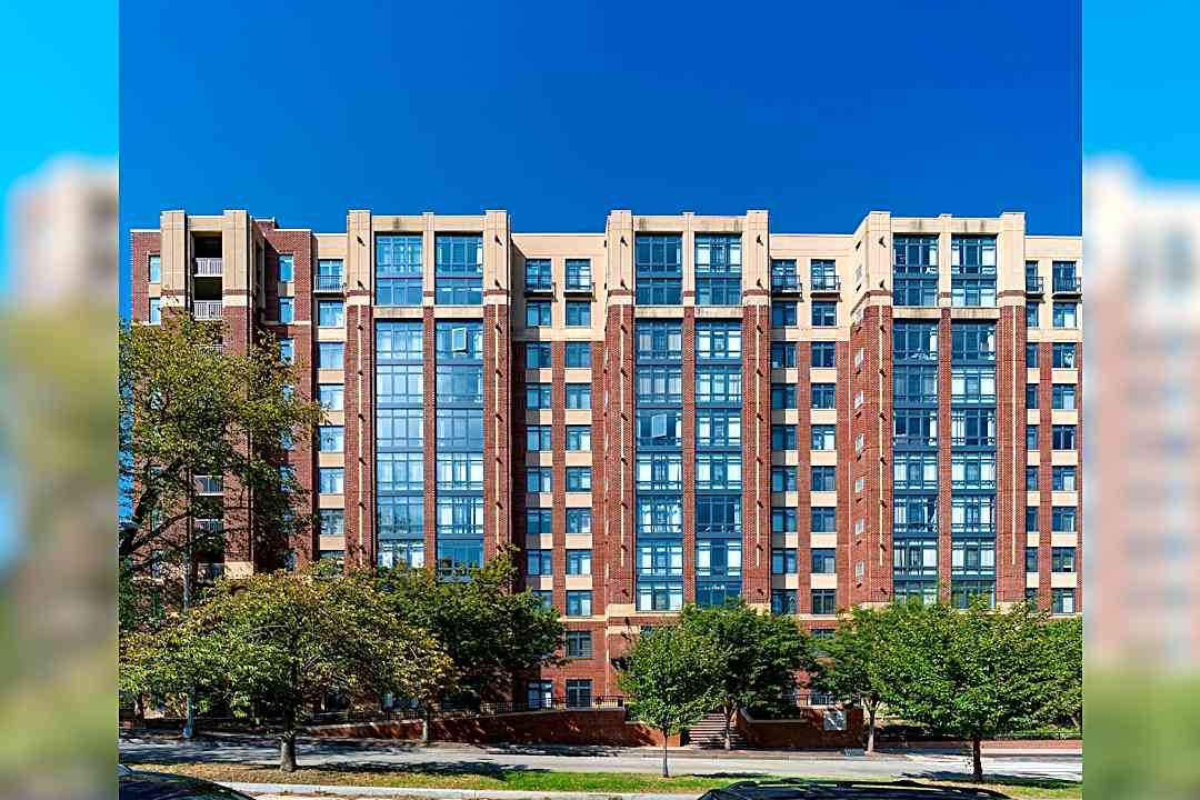 the barton at woodley 2701 calvert st nw washington dc apartments for rent rent com