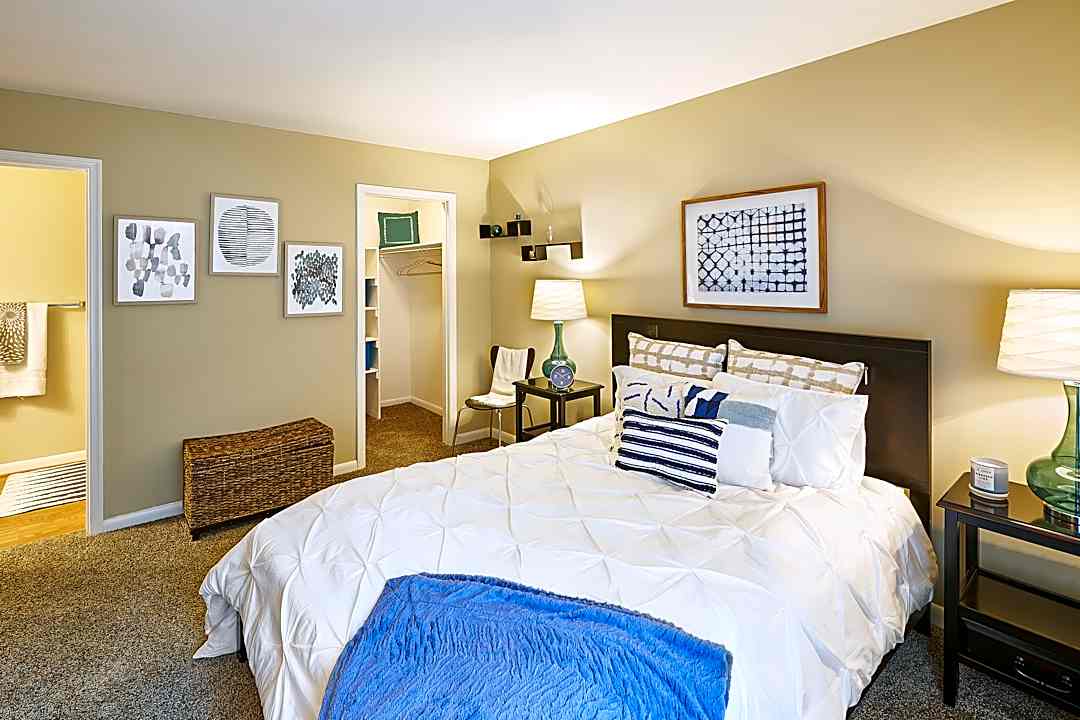 willowdale crossing 148 willowdale dr frederick md apartments for rent rent com