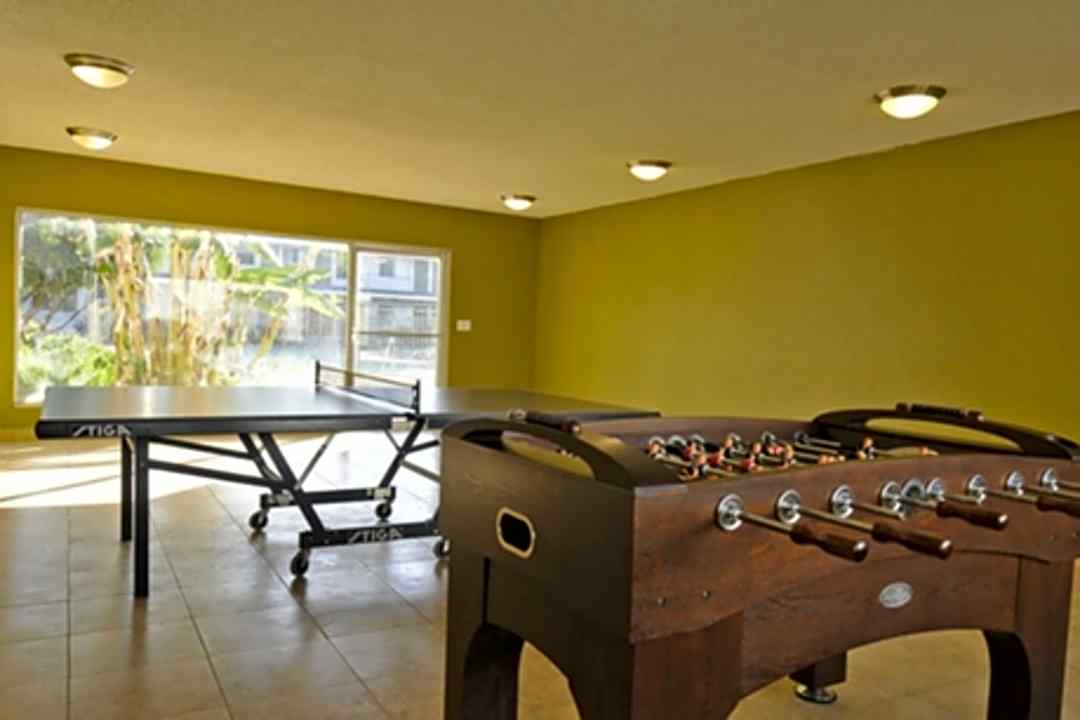 Americana El Pompeii Apartments 3655 West Artesia Boulevard Torrance Ca Apartments For Rent Rent Com