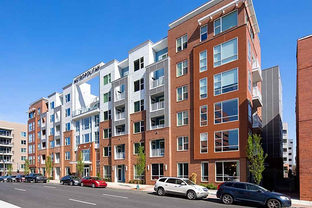 the metropolitan apartments 314 w jones st raleigh nc apartments for rent rent com