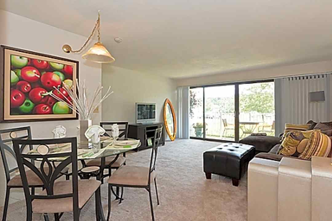braintree village 2 mccusker drive braintree ma apartments for rent rent com