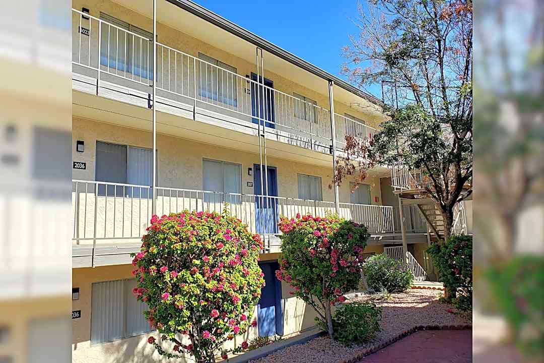 The District At Fiesta Park 1033 South Longmore Mesa Az Apartments For Rent Rent Com