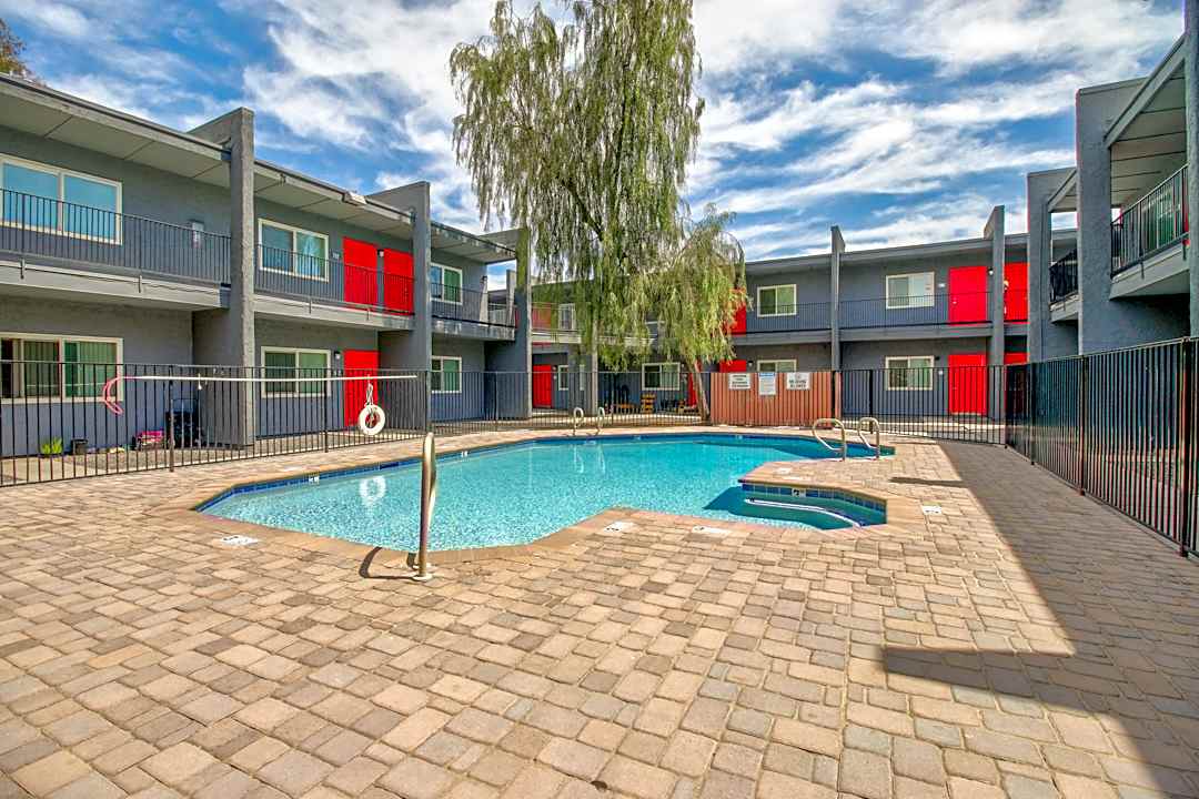 Alta Vista Village 4647 North 39th Avenue Phoenix Az Apartments For Rent Rent Com
