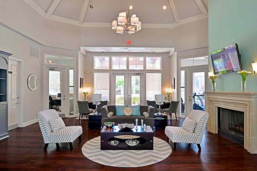 treymore city place apartments 2101 n haskell ave dallas tx apartments for rent rent com