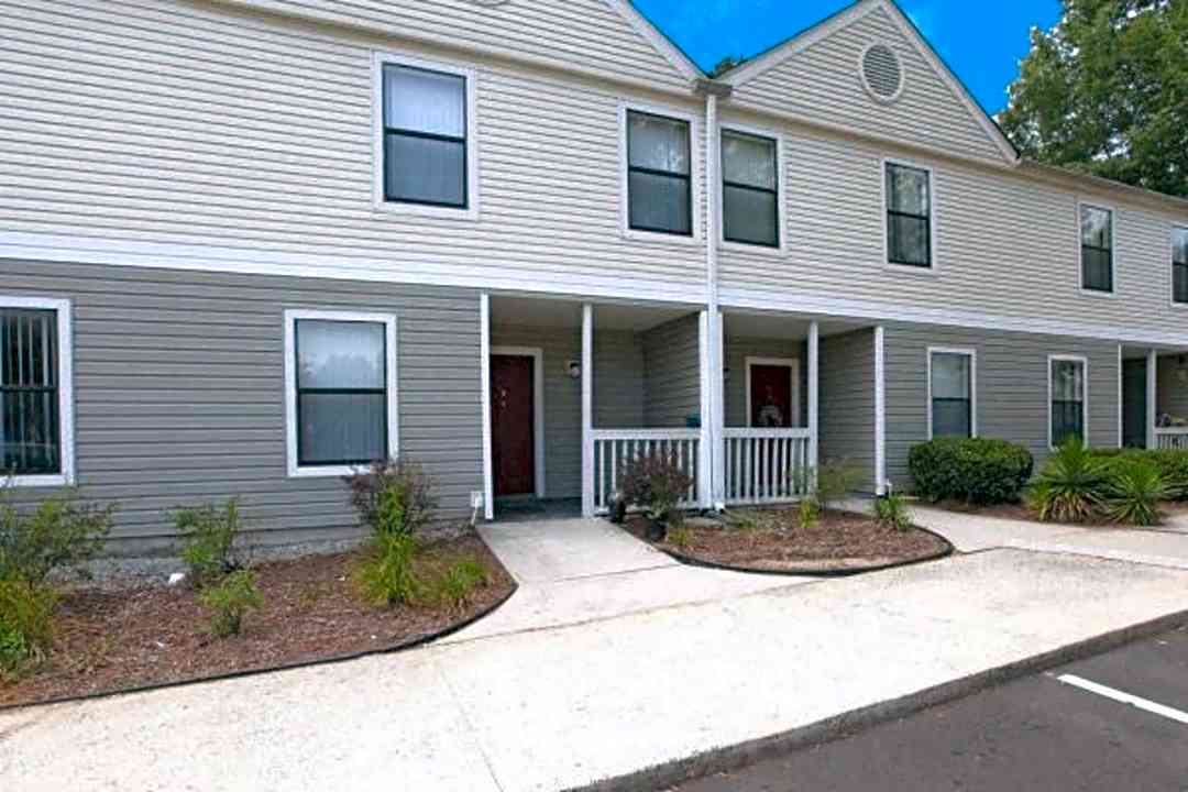 Amber Oaks Apartments 3501 Century Oaks Dr Durham Nc Apartments For Rent Rent Com