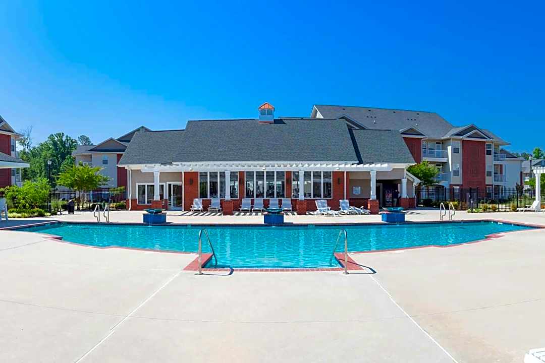 1200 Acqua Luxury Apartments 1200 Harrison Creek Blvd Petersburg Va Apartments For Rent Rent Com