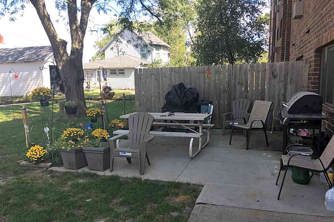 Grant Park Apartments - 1 W Grant St Marshalltown Ia Apartments For Rent Rentcom