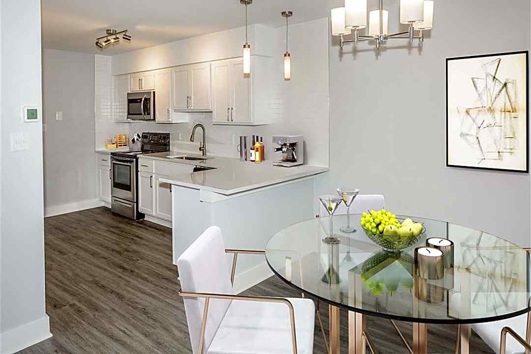 Arlay Point Apartments 8600 Glen Myrtle Ave Norfolk Va Apartments For Rent Rent Com