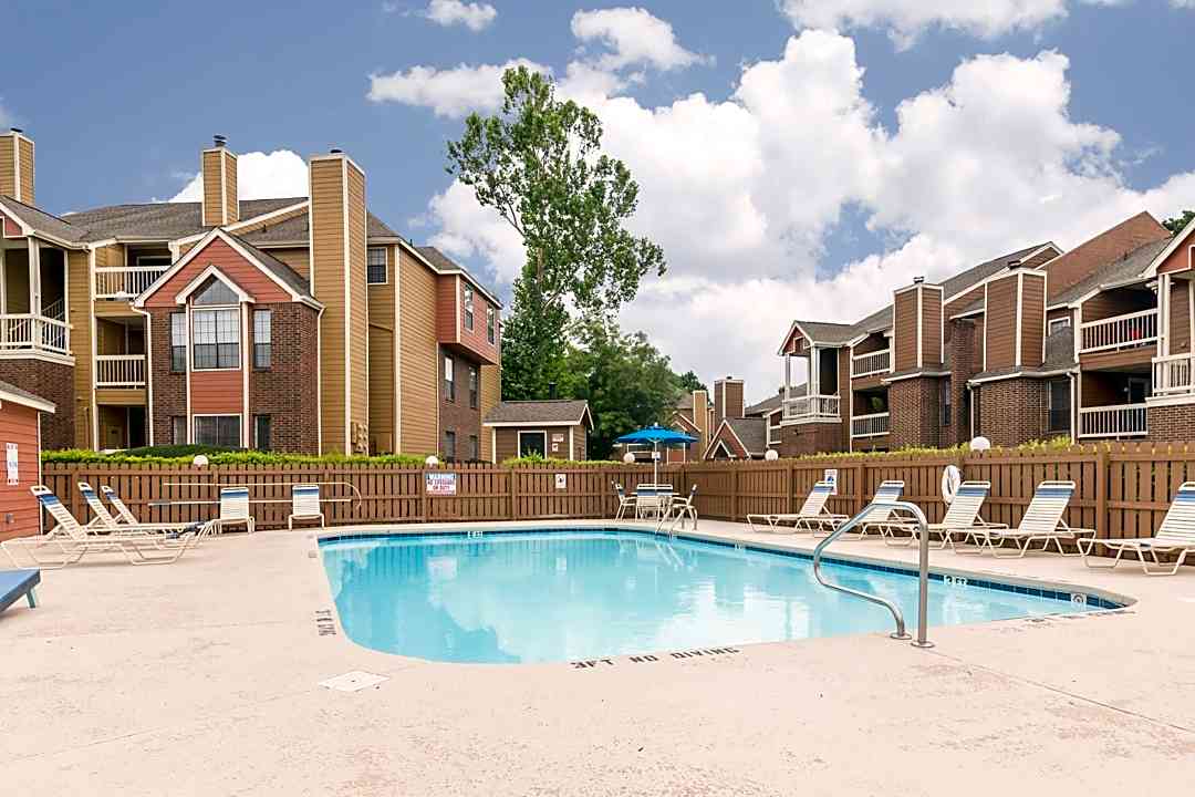 Oak City Apartments 3131 Calvary Dr Raleigh Nc Apartments For Rent Rent Com