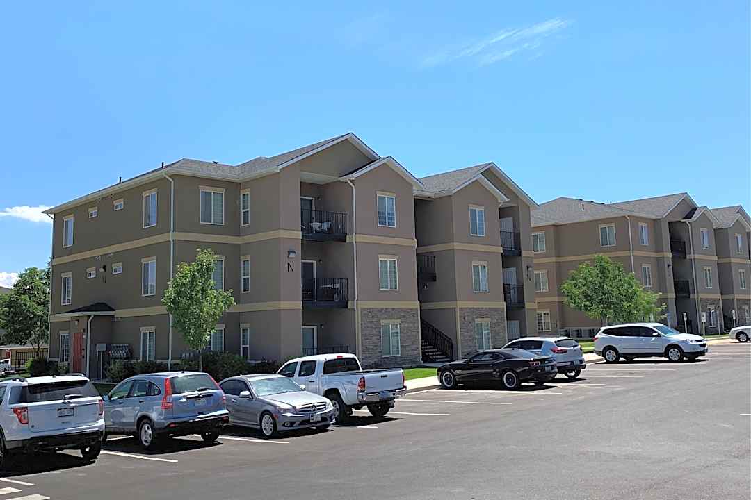 elk run apartments