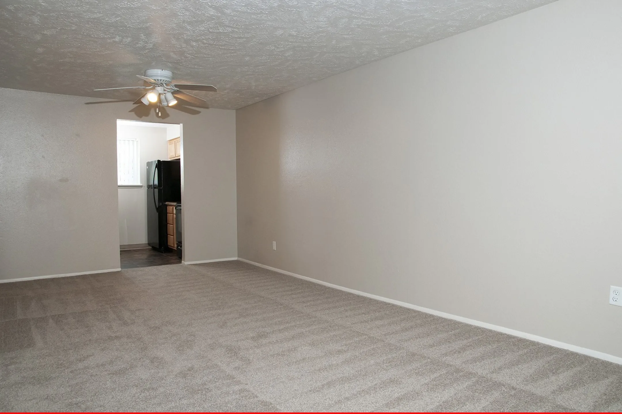 Cimarron Hills Apartments Omaha, NE 68127