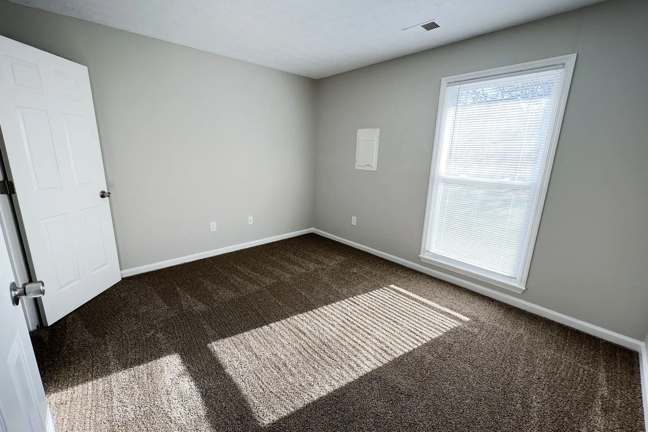 Hartland Place Apartments 3824 C Kenesaw Dr Lexington, KY