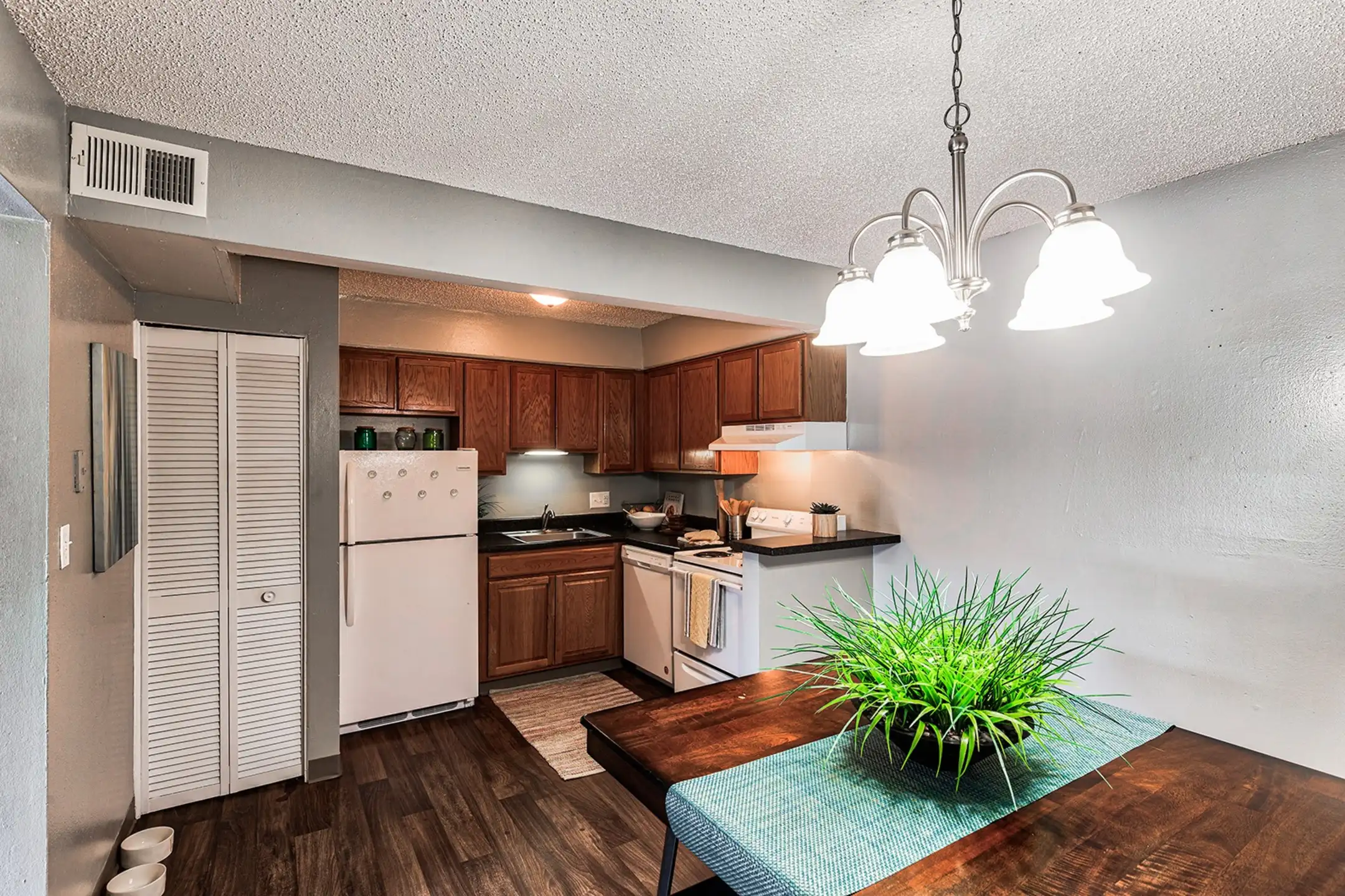 Concord Square Apartments Apartments Kansas City, KS 66112