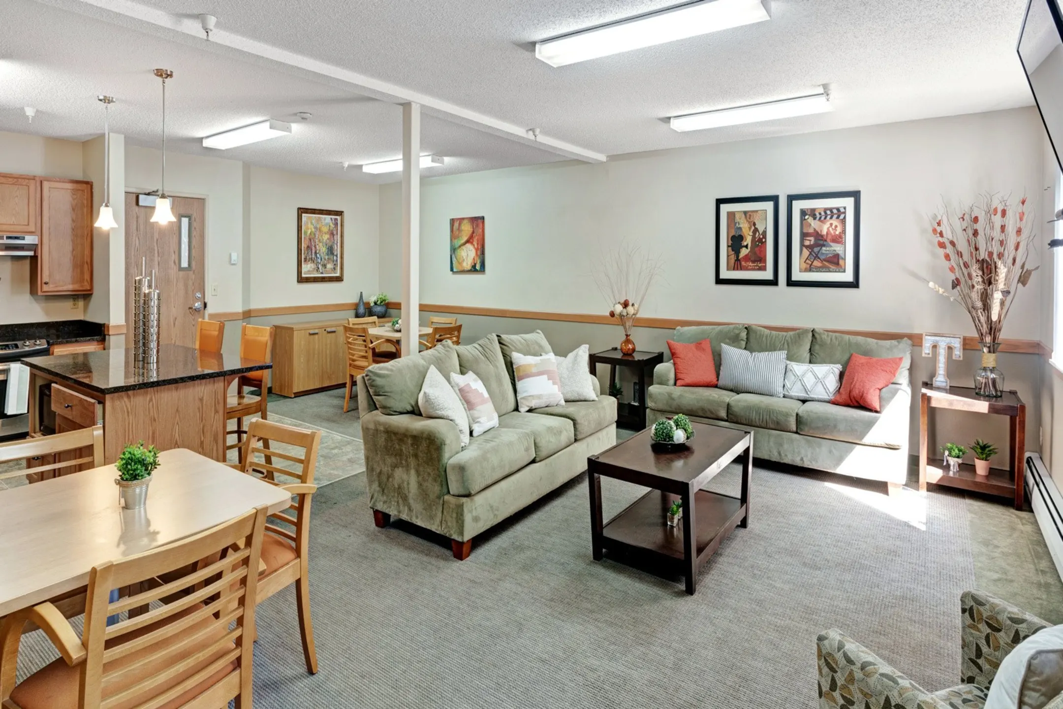 Tralee Terrace Apartments - Minneapolis, MN 55433 