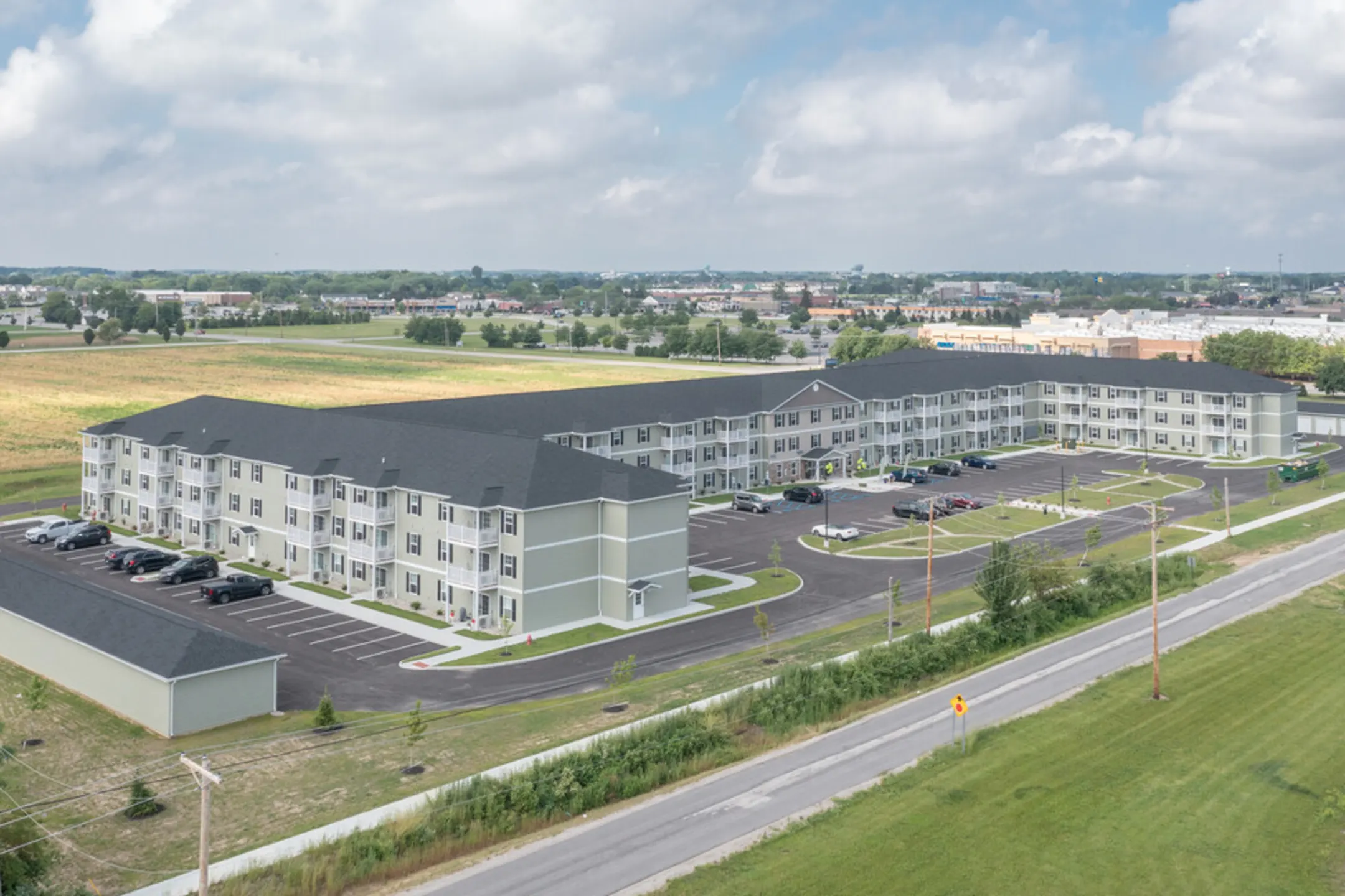 Simmons Crossing Senior Apartments 27480 Simmons Rd Rossford, OH