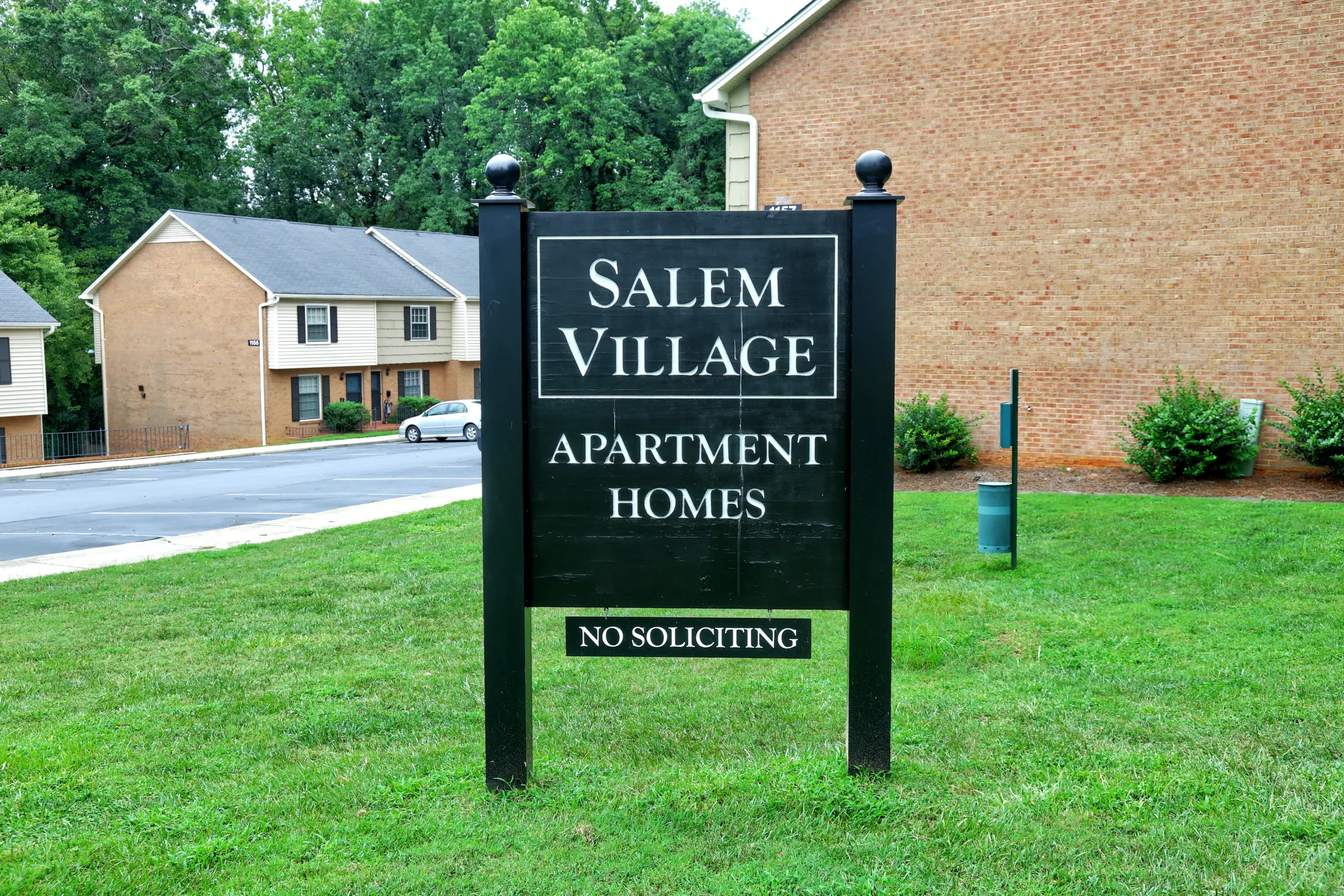 Community Signage - Salem Village - Charlotte, NC