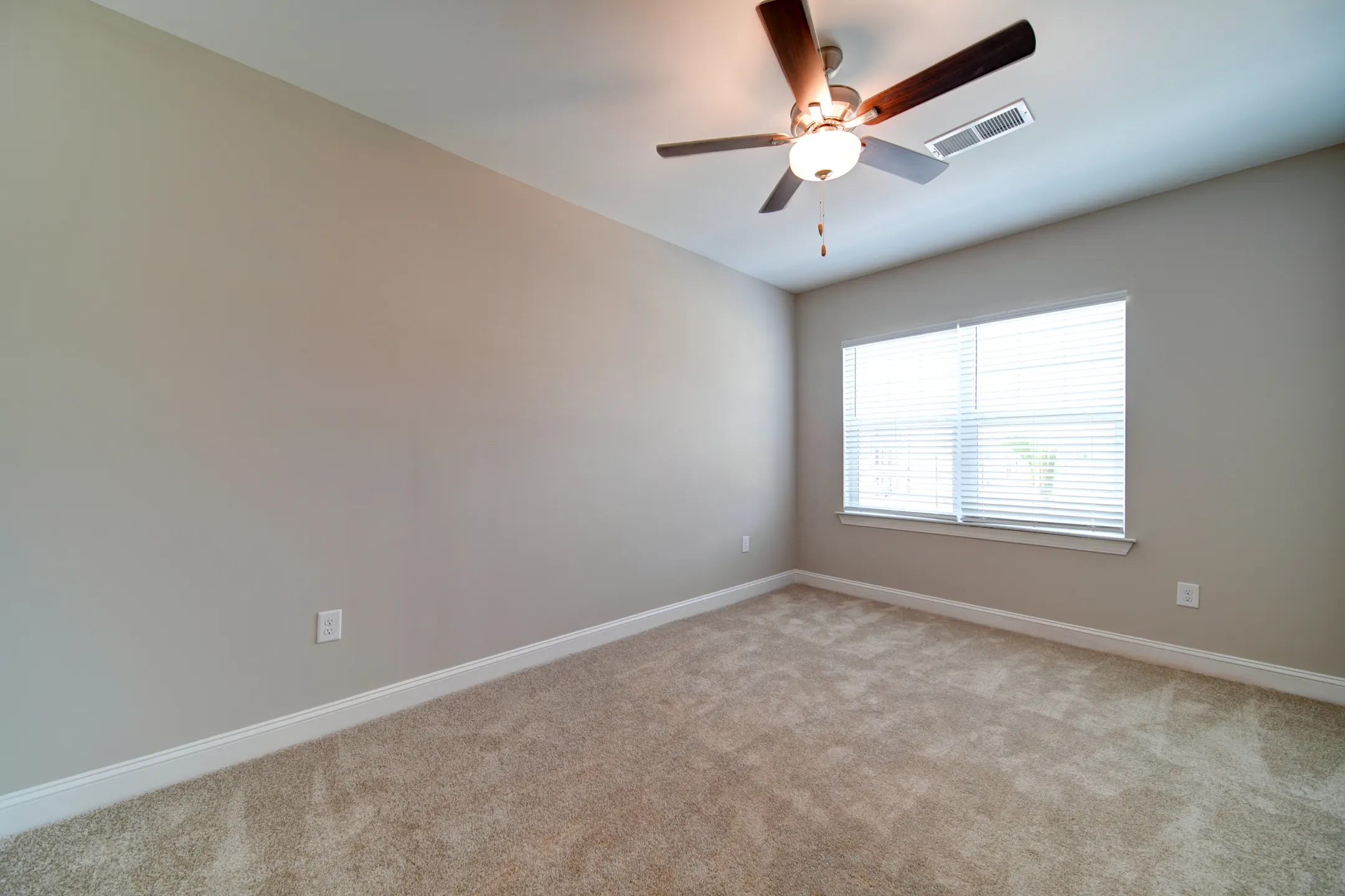 Crescent Pointe Apartments Apartments North Charleston, SC 29418