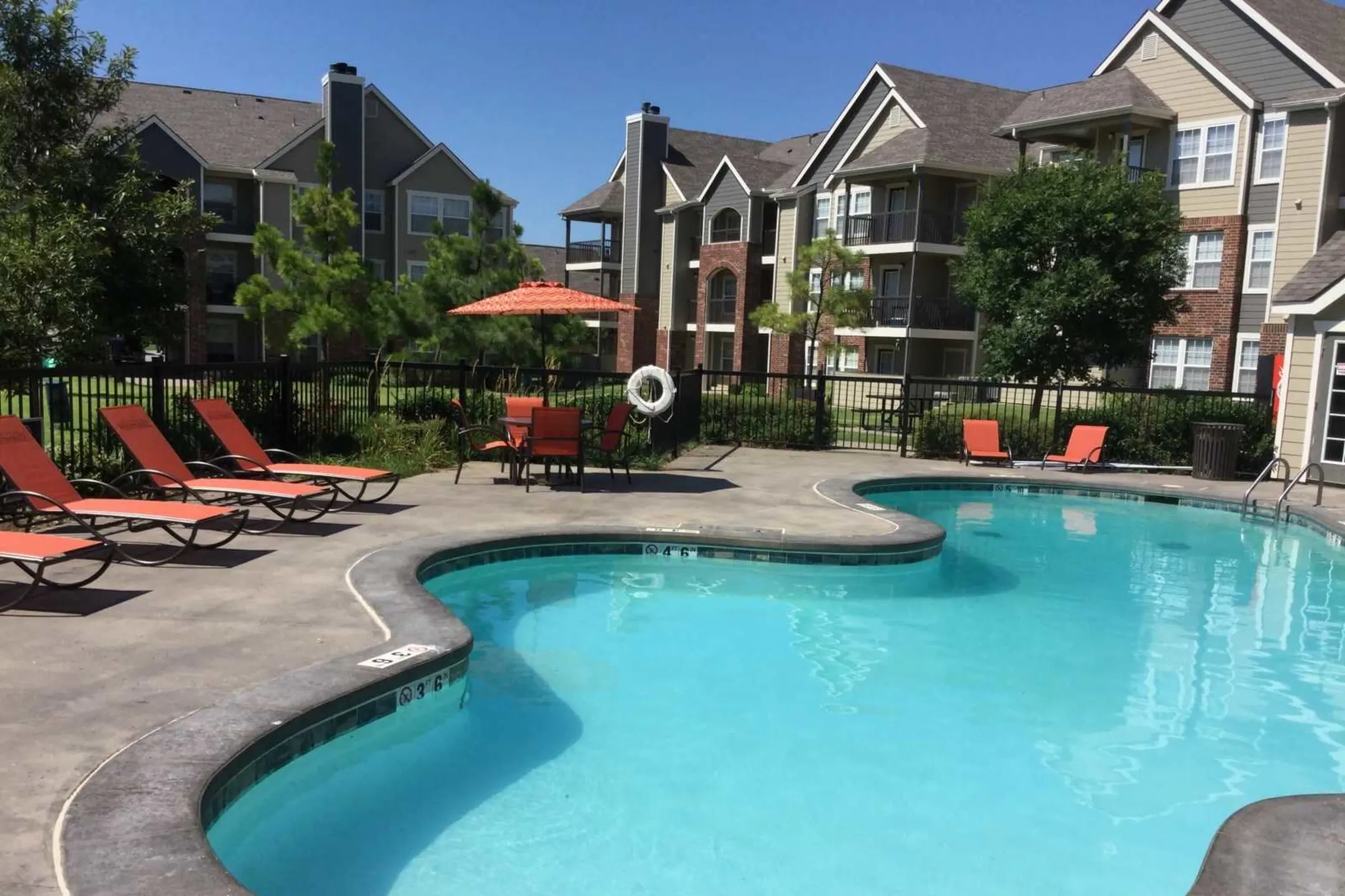 Pool - Park At Westpointe - Yukon, OK