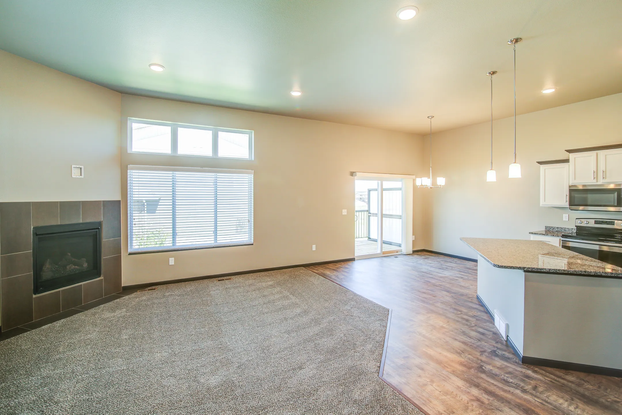 Living Room - Cascade Townhomes - Mandan, ND