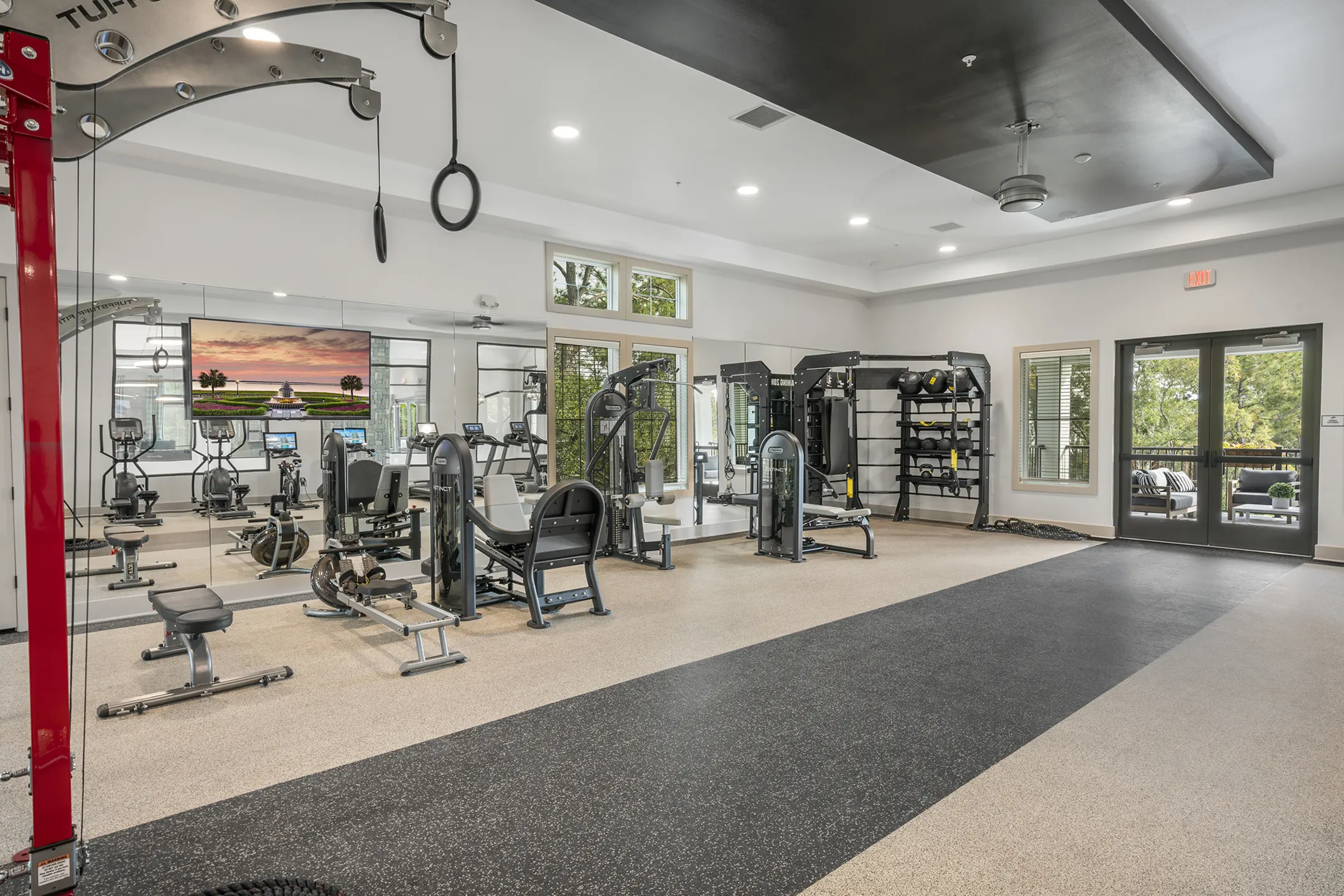 Fitness Weight Room - Grande Oaks Parc Apartments - Charleston, SC