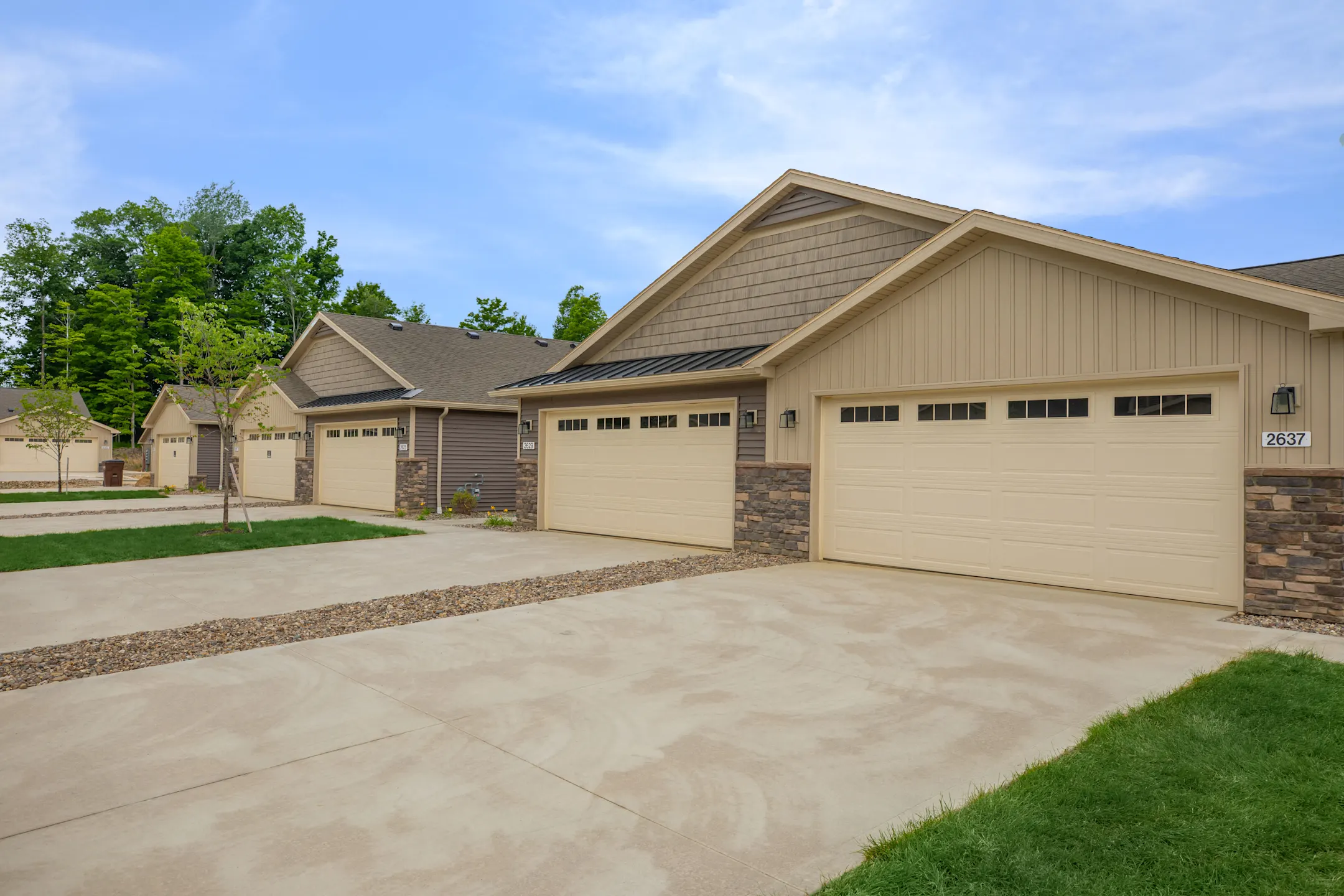 Wilcox Meadows Apartment Homes 9422 Darrow Road Twinsburg, OH