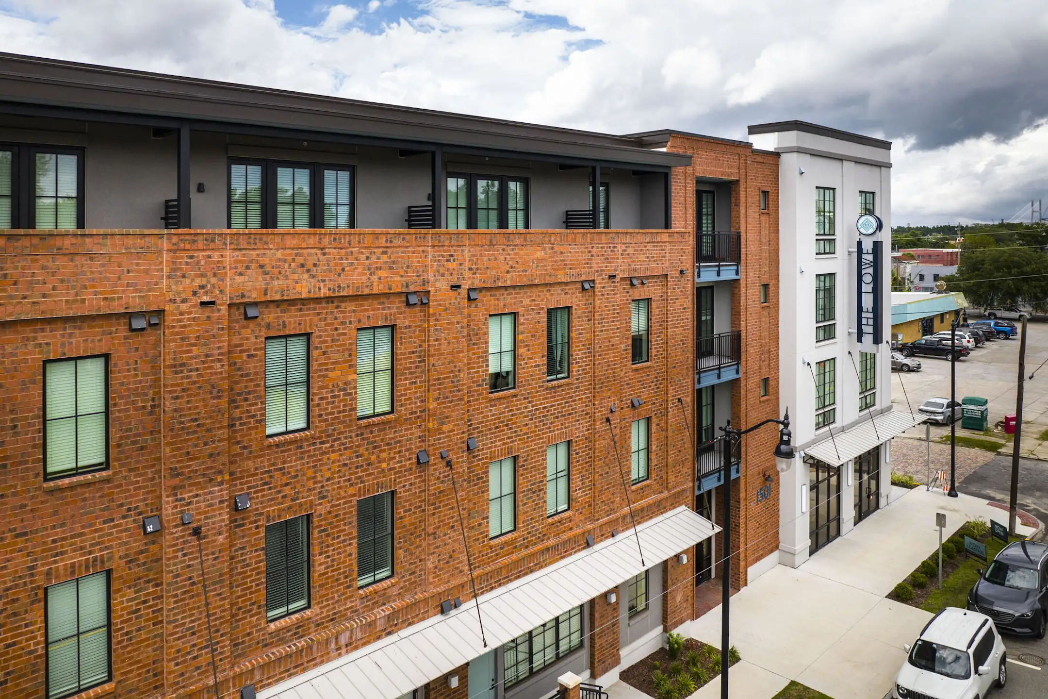 The Lowe Apartments Savannah, GA 31401