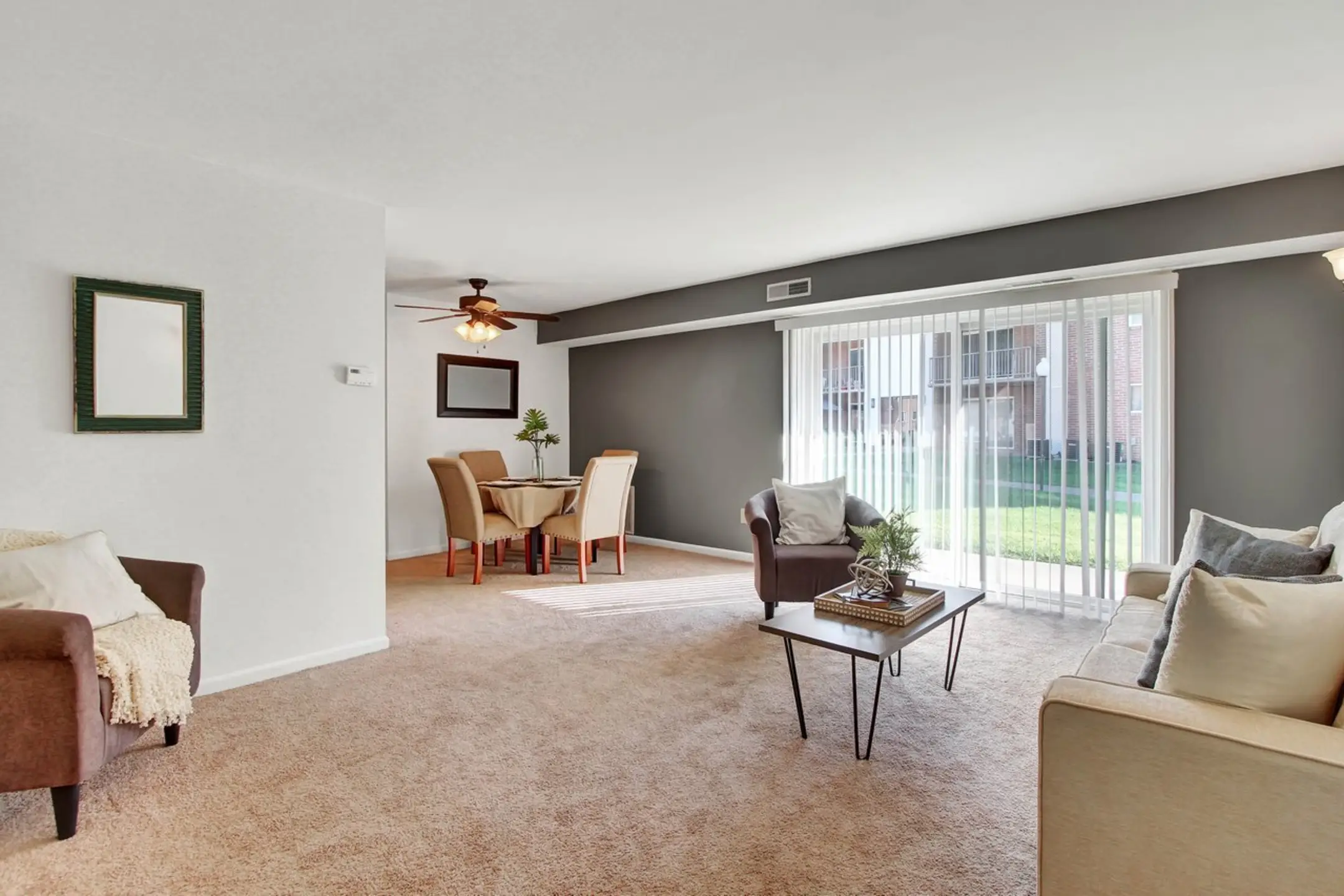 Colonial Glen Apartments 4900 Lancer Dr Harrisburg, PA Apartments