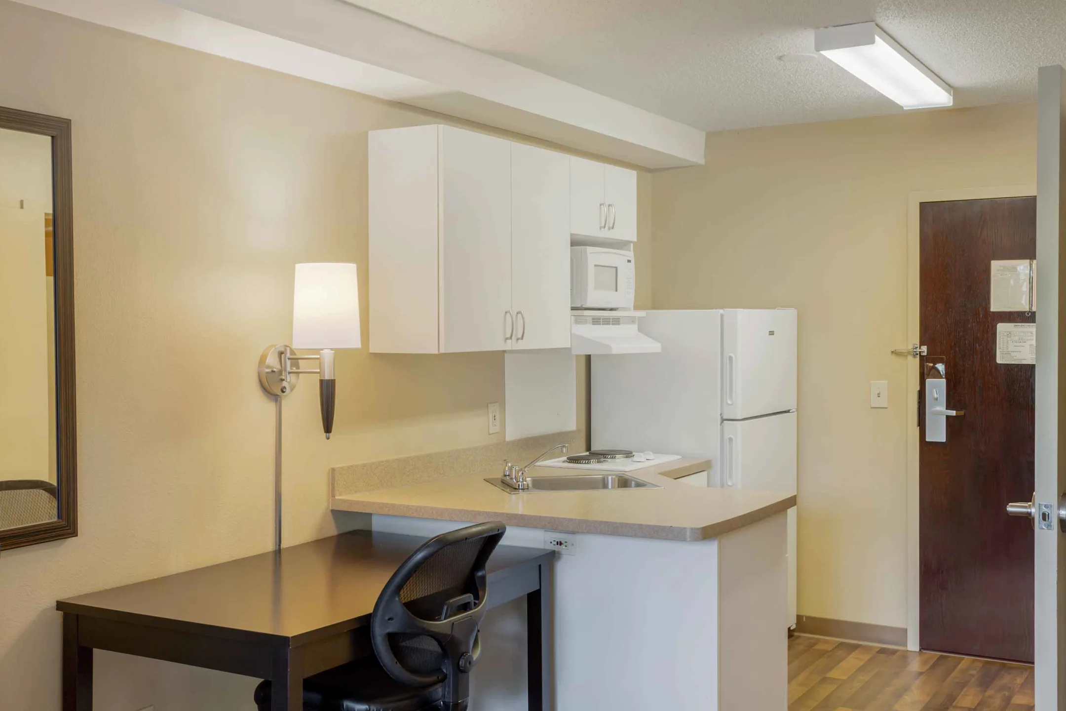 Furnished Studio New York City LaGuardia Airport 1830 Whitestone