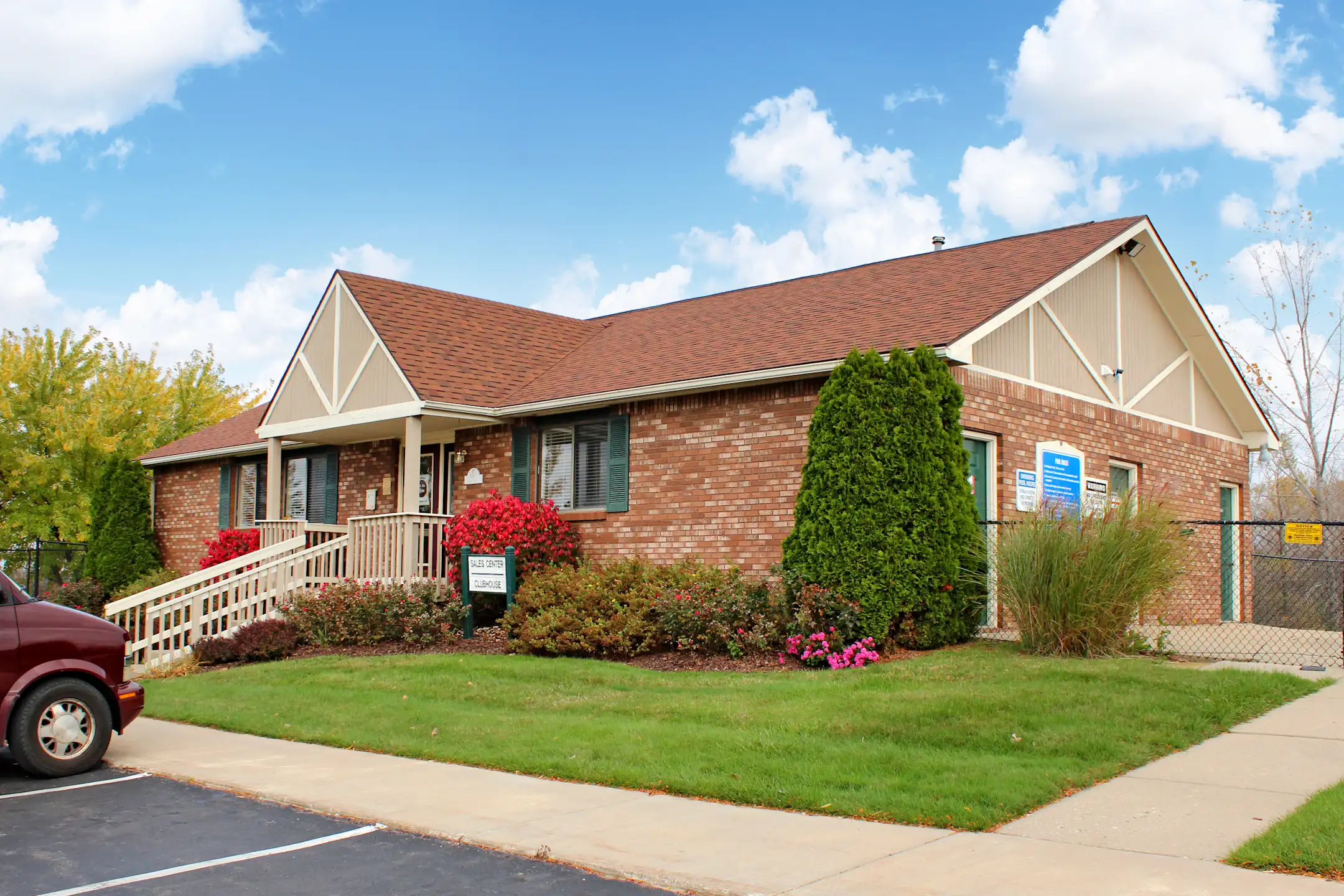 Fishermans Cove 4441 Jena Ln Flint, MI Apartments for Rent Rent.