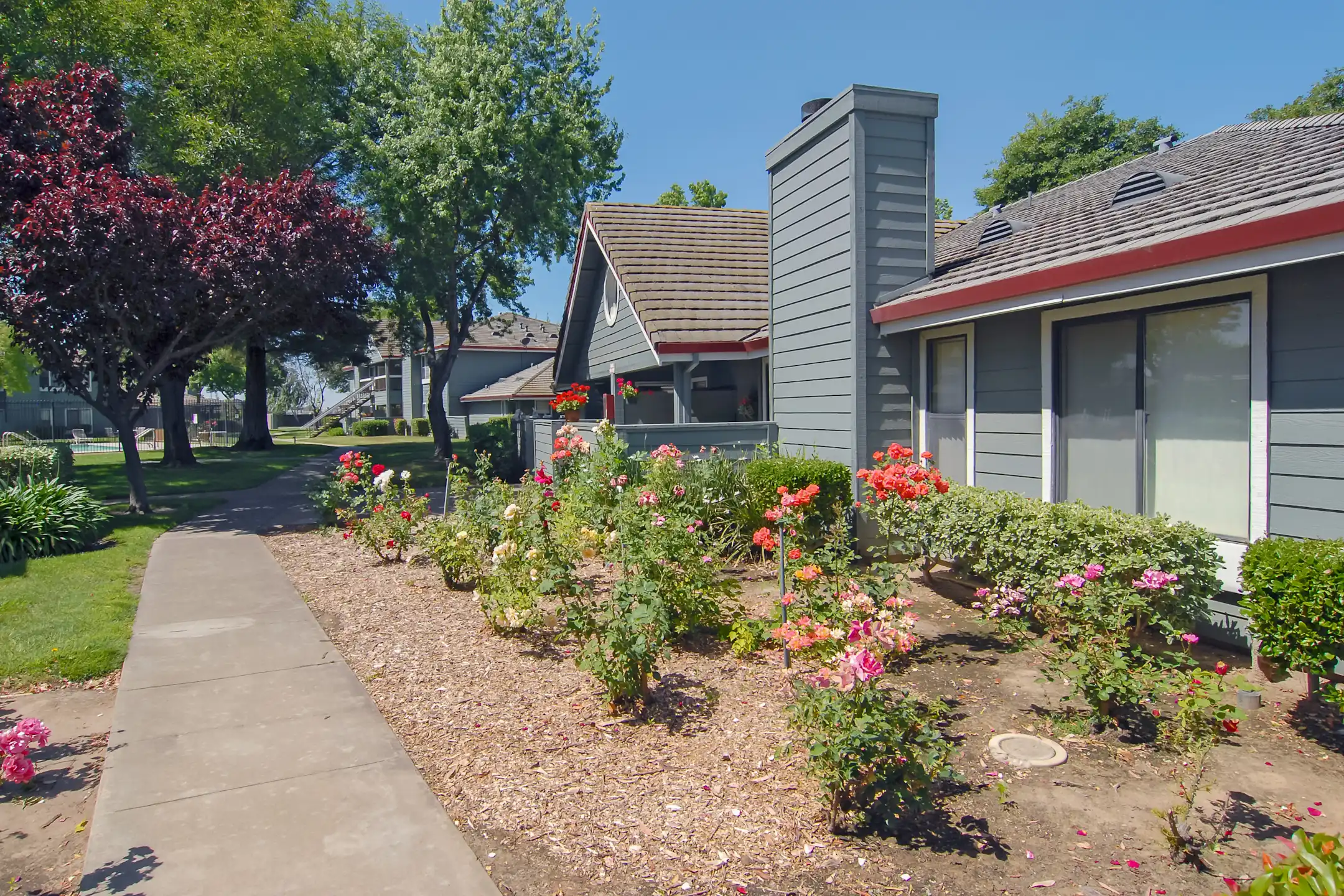 Lakeshore Gardens Apartments Lodi, CA 95242