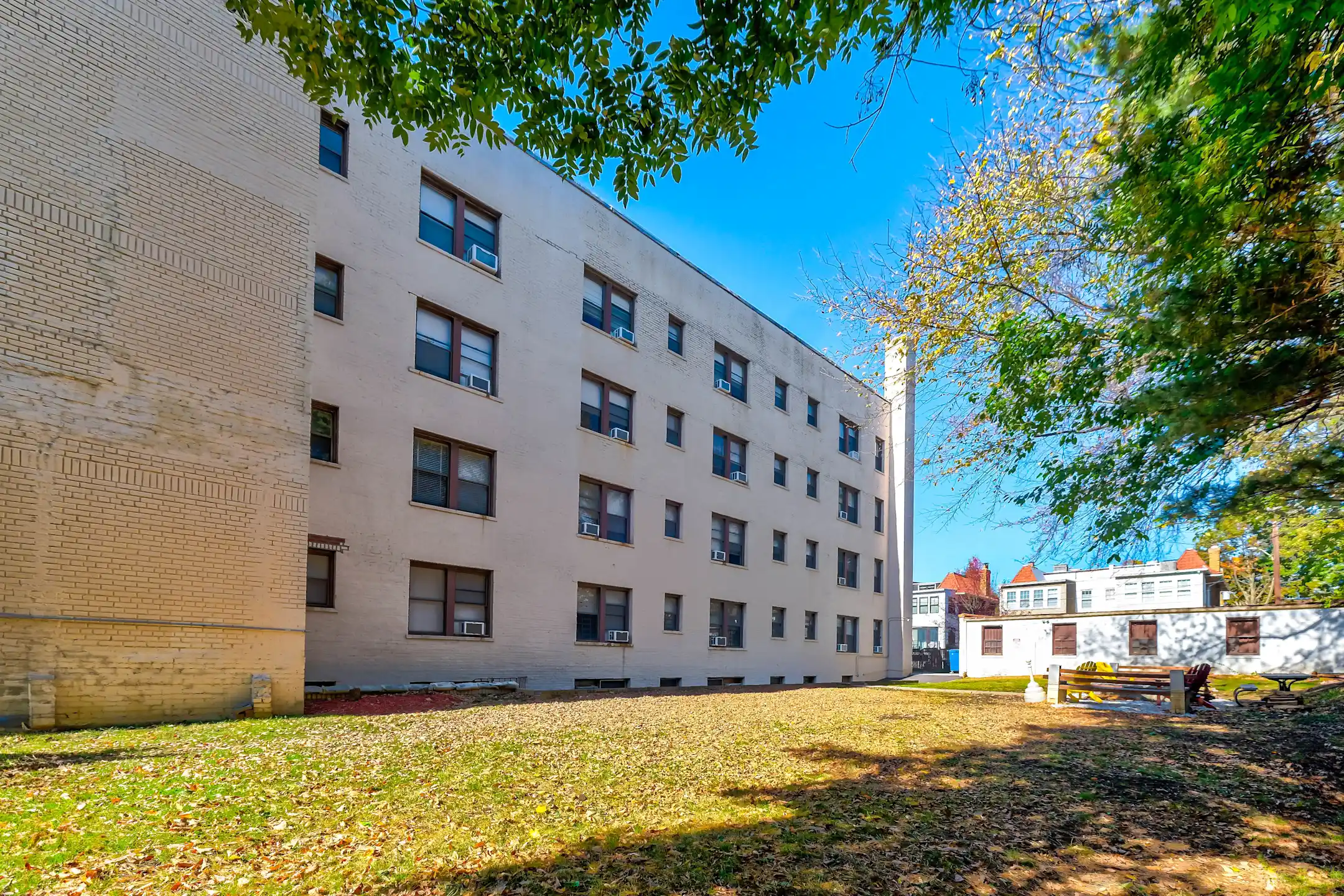 Building - Abby/Dore/3221 - Washington, DC