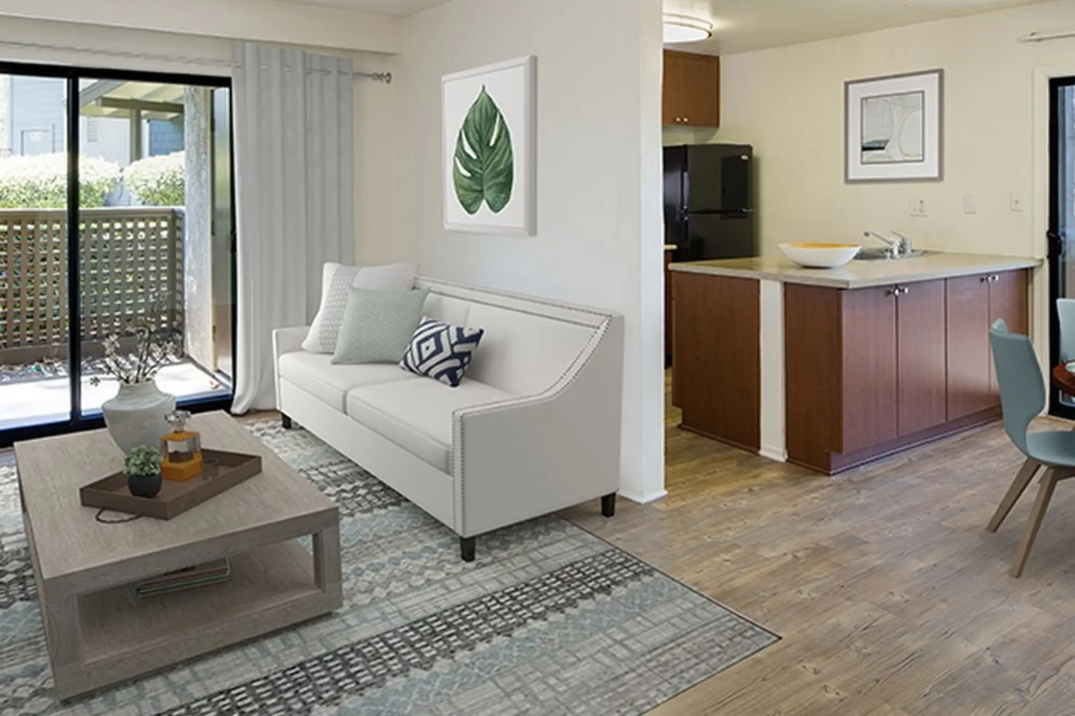 Living Room - eaves South Coast - Costa Mesa, CA
