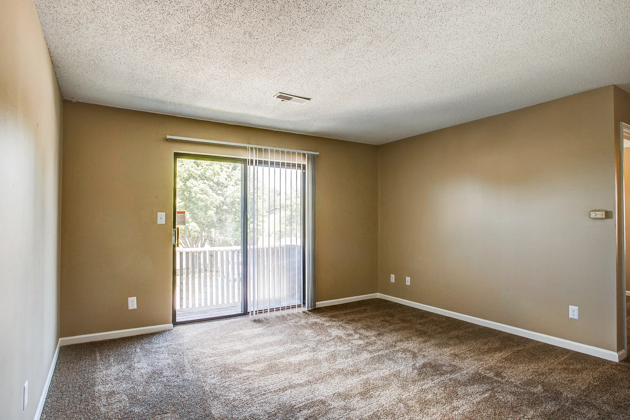 Forest Village Apartments Apartments Columbia, MO 65203