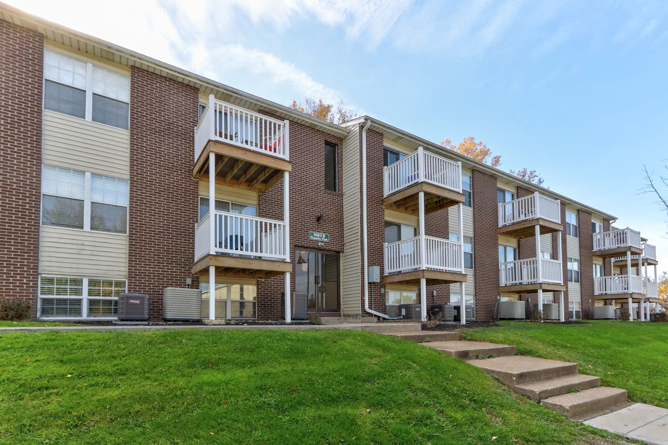 Reserve at Millcreek 1717 Kuntz Rd Erie, PA Apartments for Rent Rent.