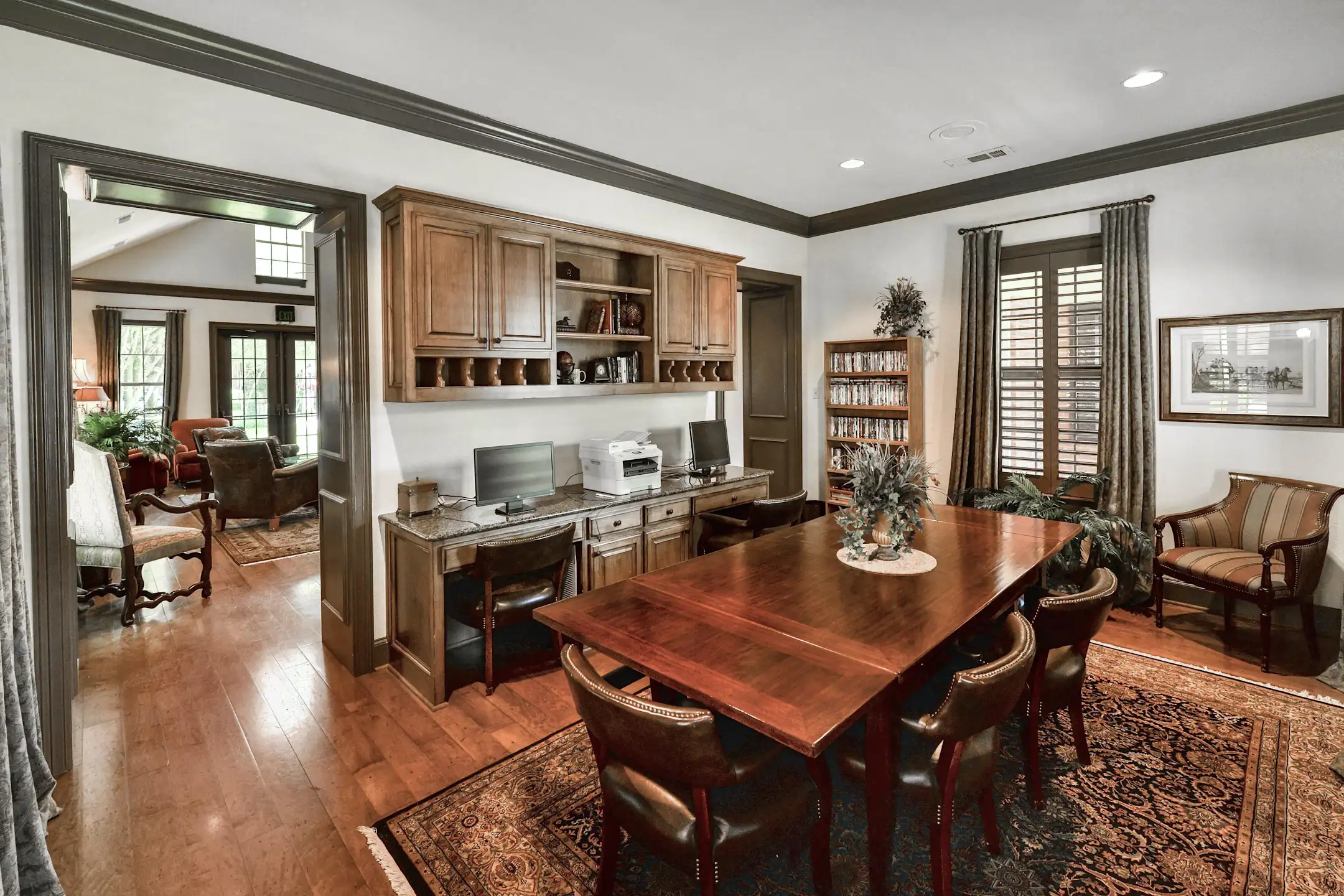 Dining Room - Saddlebrook - Dallas, TX