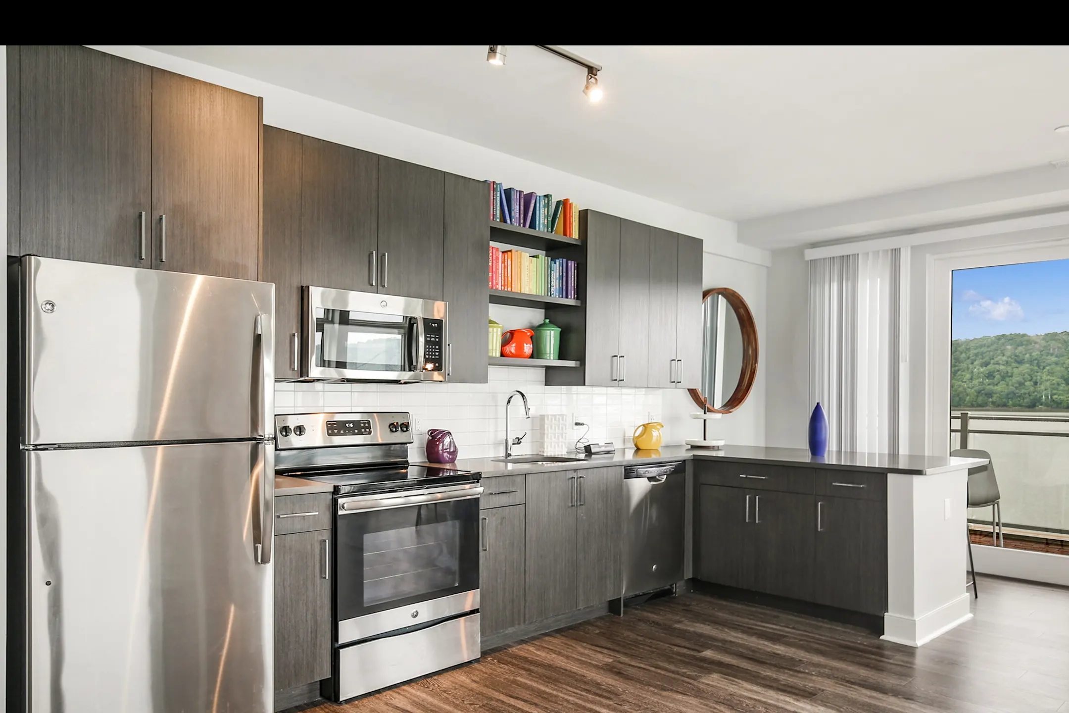 Apex Hudson Riverfront 20 Water Grant St Yonkers, NY Apartments for