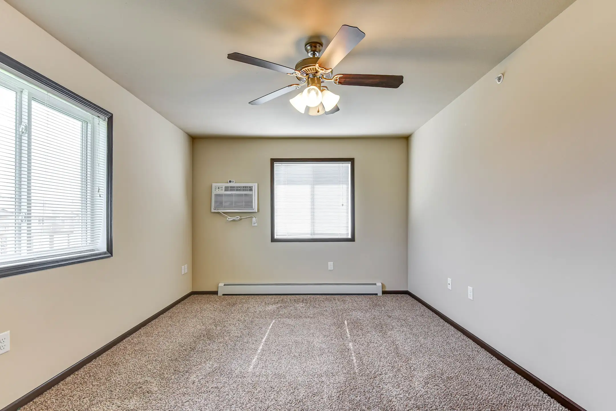Spring Lake Apartments Apartments Beaver Dam, WI 53916