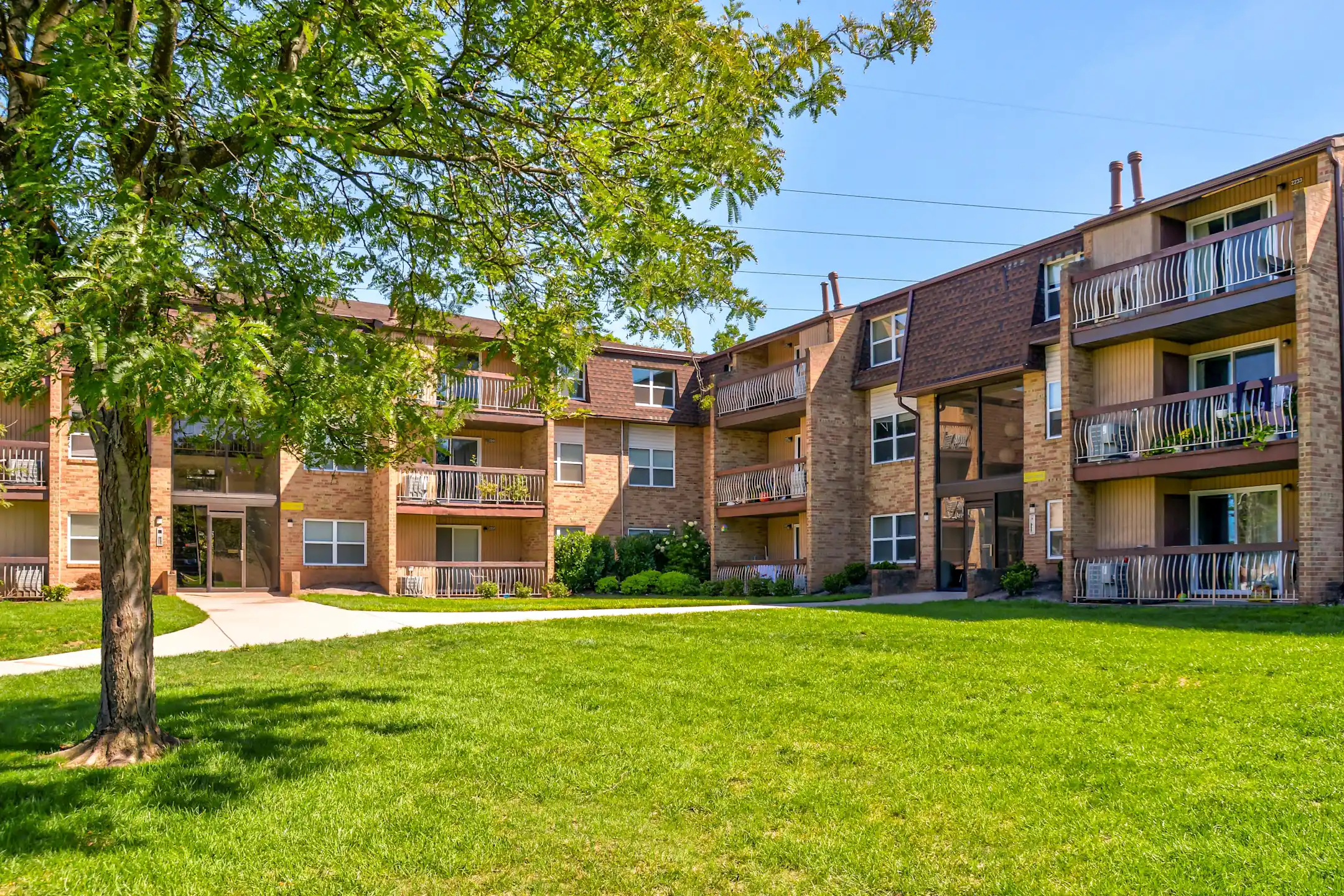 Blueberry Village 11 Brunswick Ave Edison, NJ Apartments for Rent