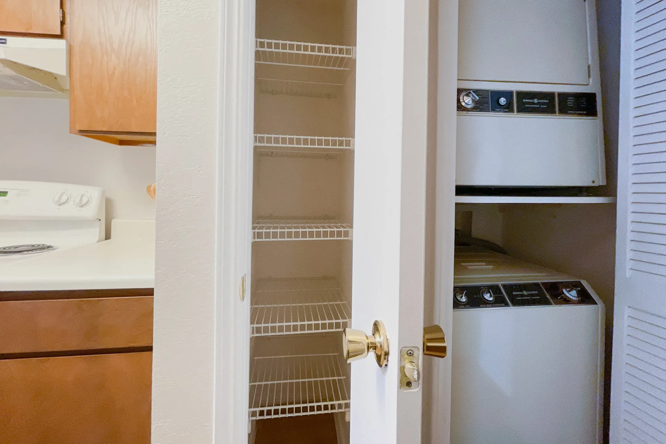 Greenbriar 2152 E 61st St Tulsa, OK Apartments for Rent Rent.