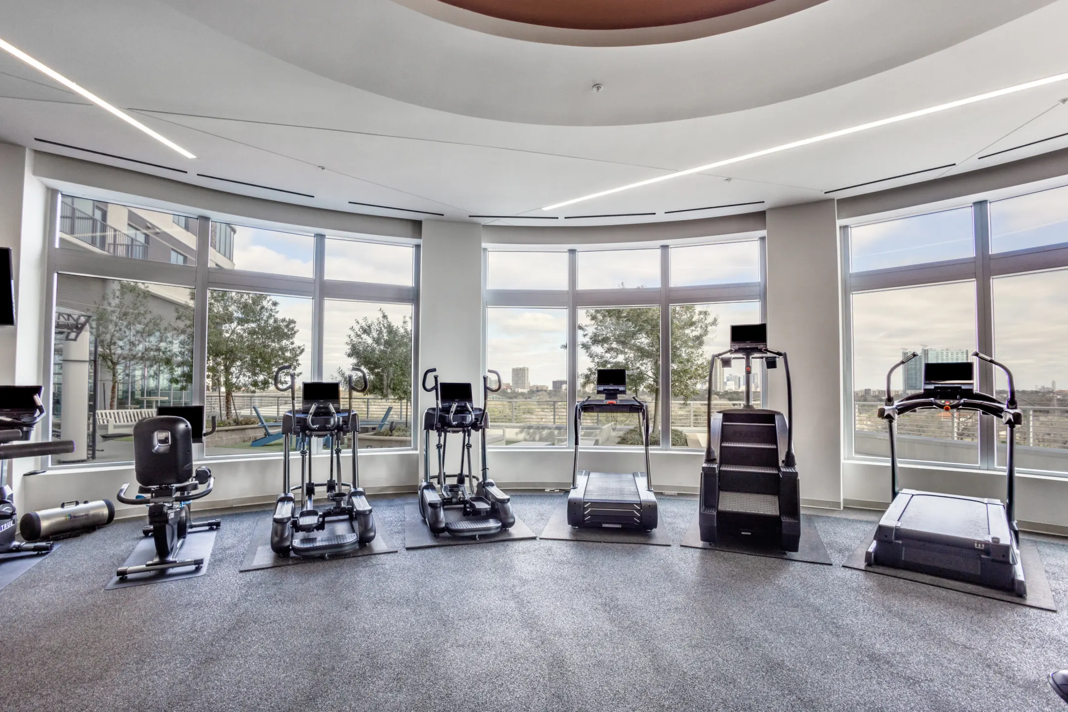 Fitness Weight Room - Vantage Med Center - Houston, TX