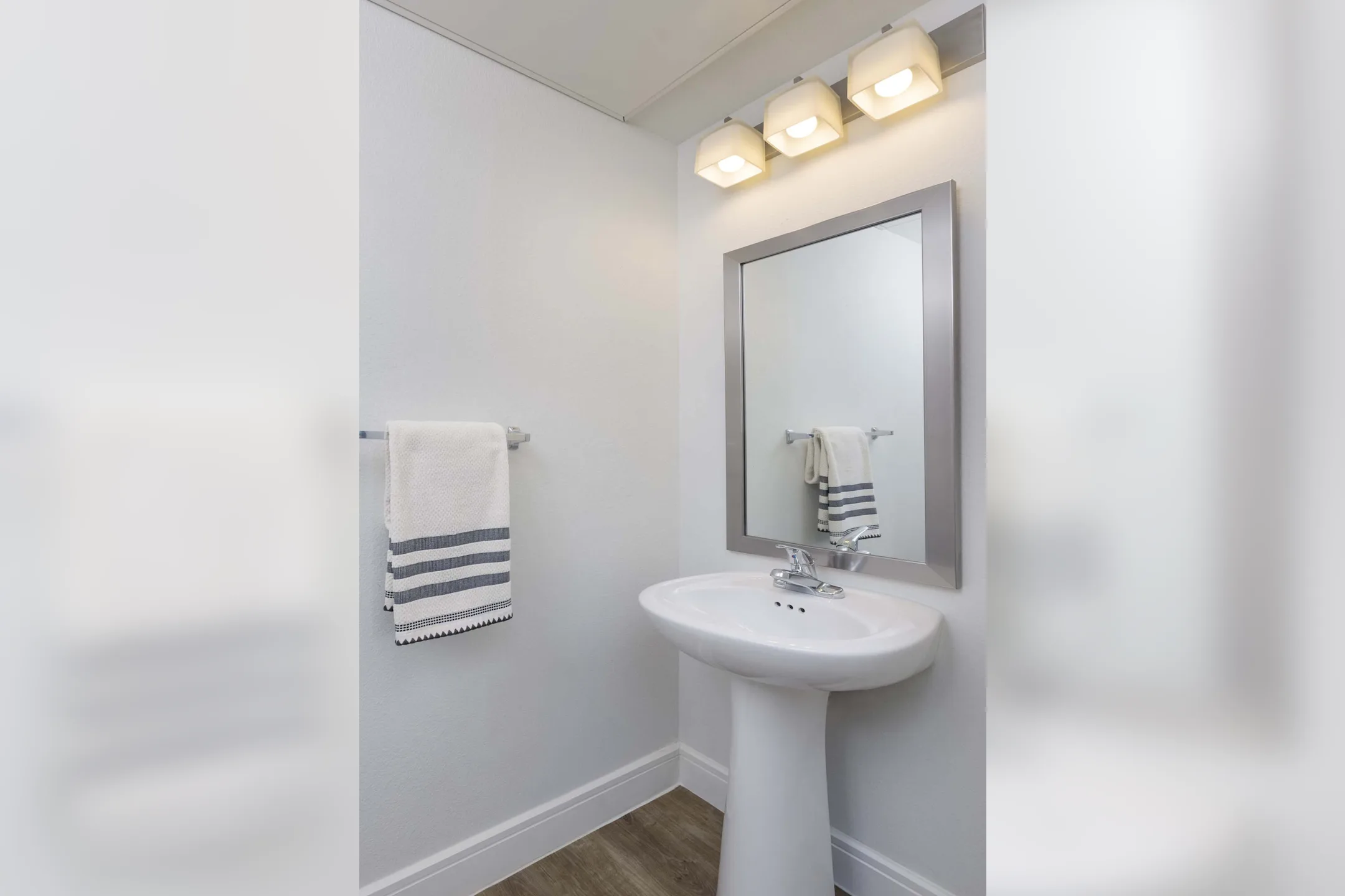 Bathroom - Camden Greenville - Dallas, TX