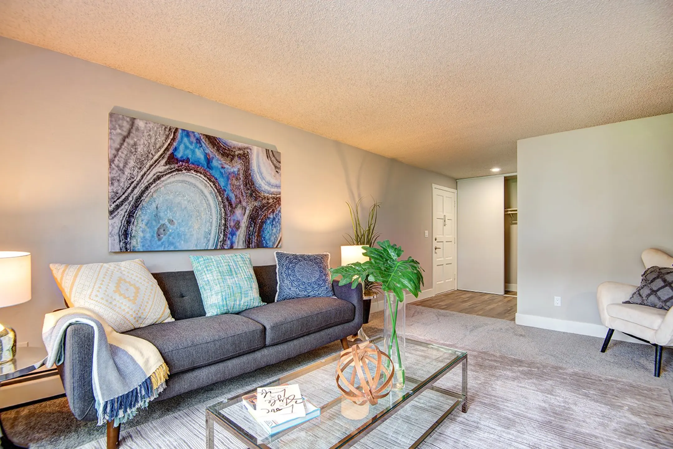 Living Room - Timbre Apartments - Lakewood, WA