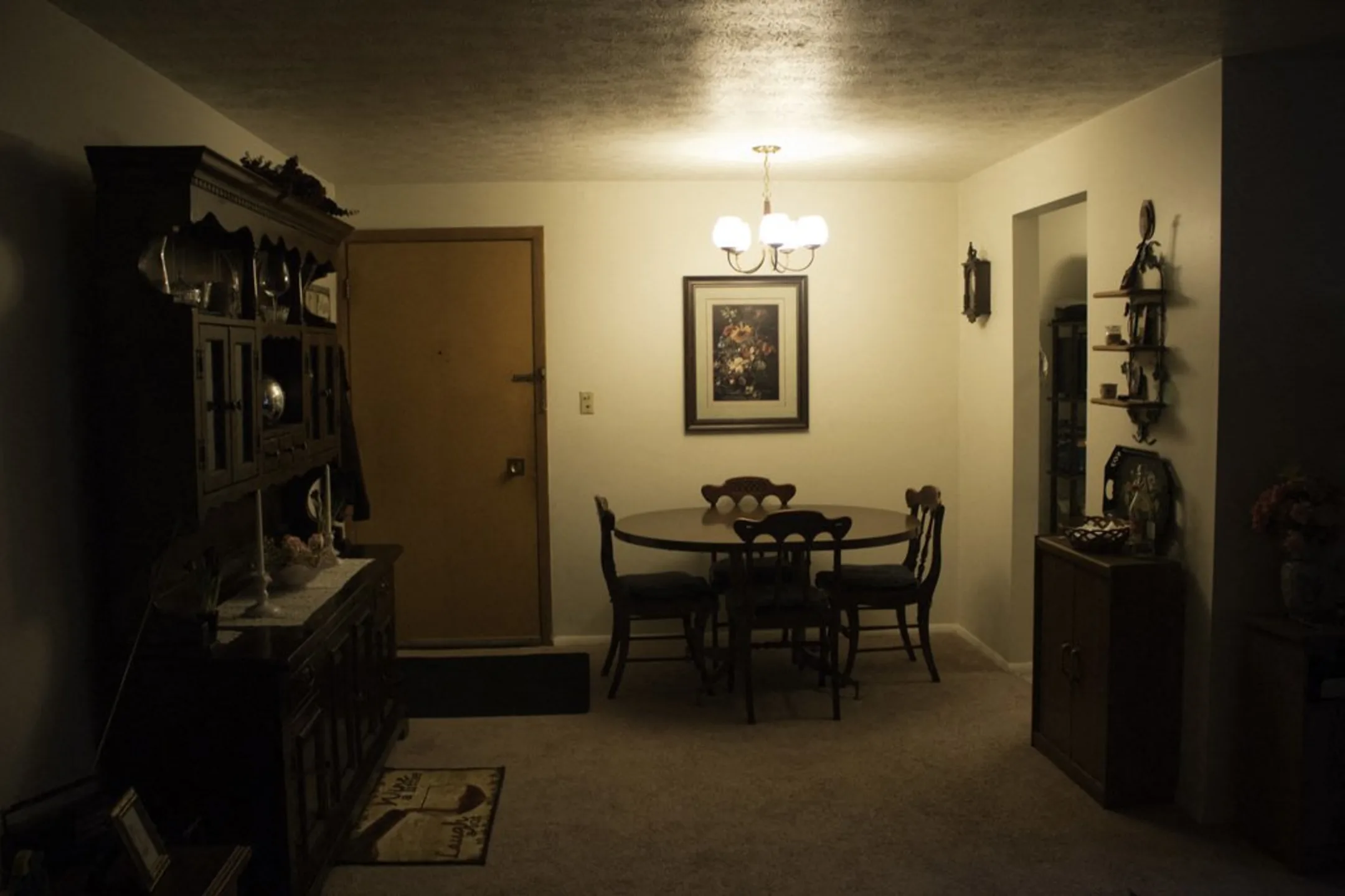 Dining Room - Kingston Place Apartments - Middleburg Heights, OH