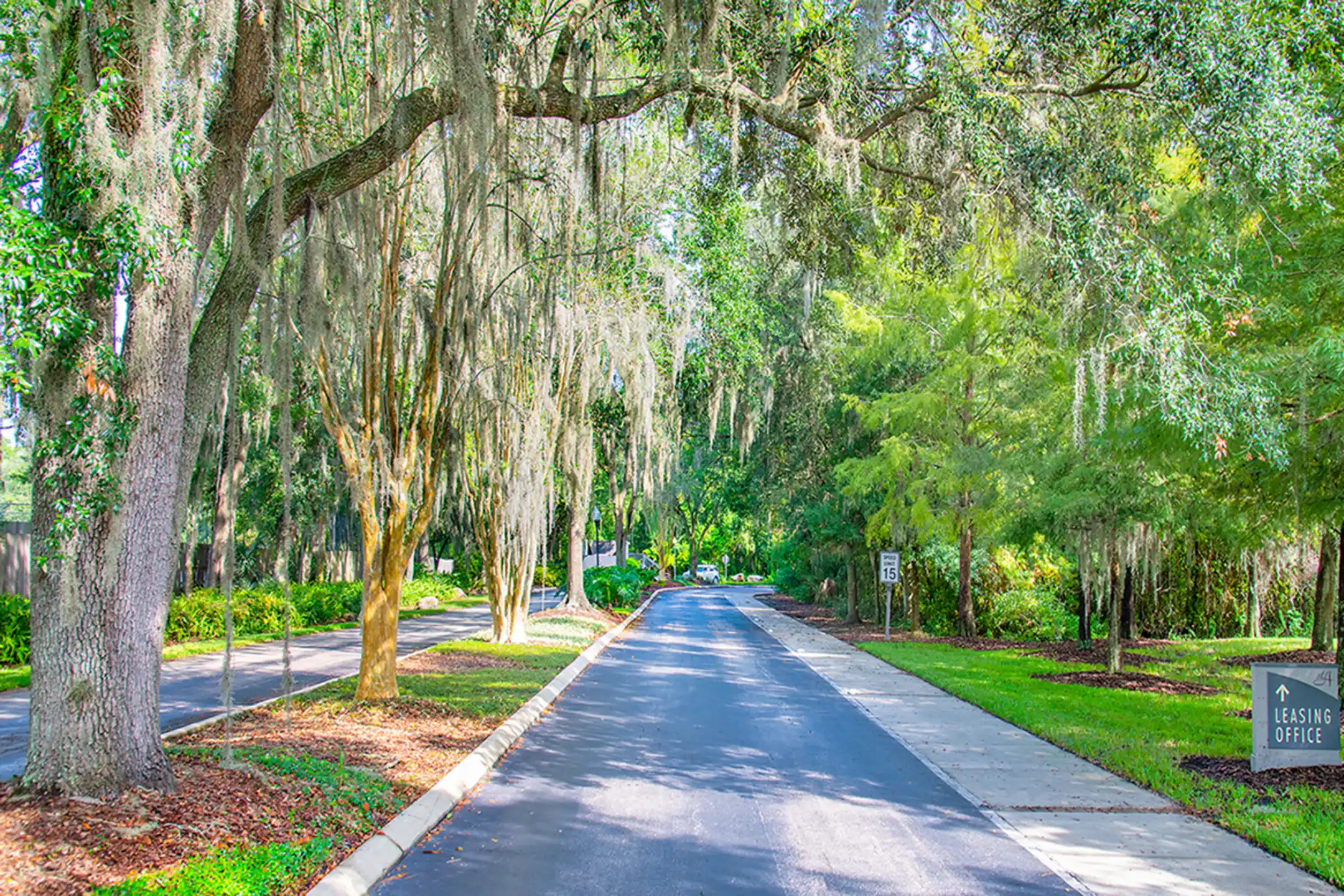 MAA Mandarin Lakes 11001 Old Saint Augustine Rd Jacksonville, FL