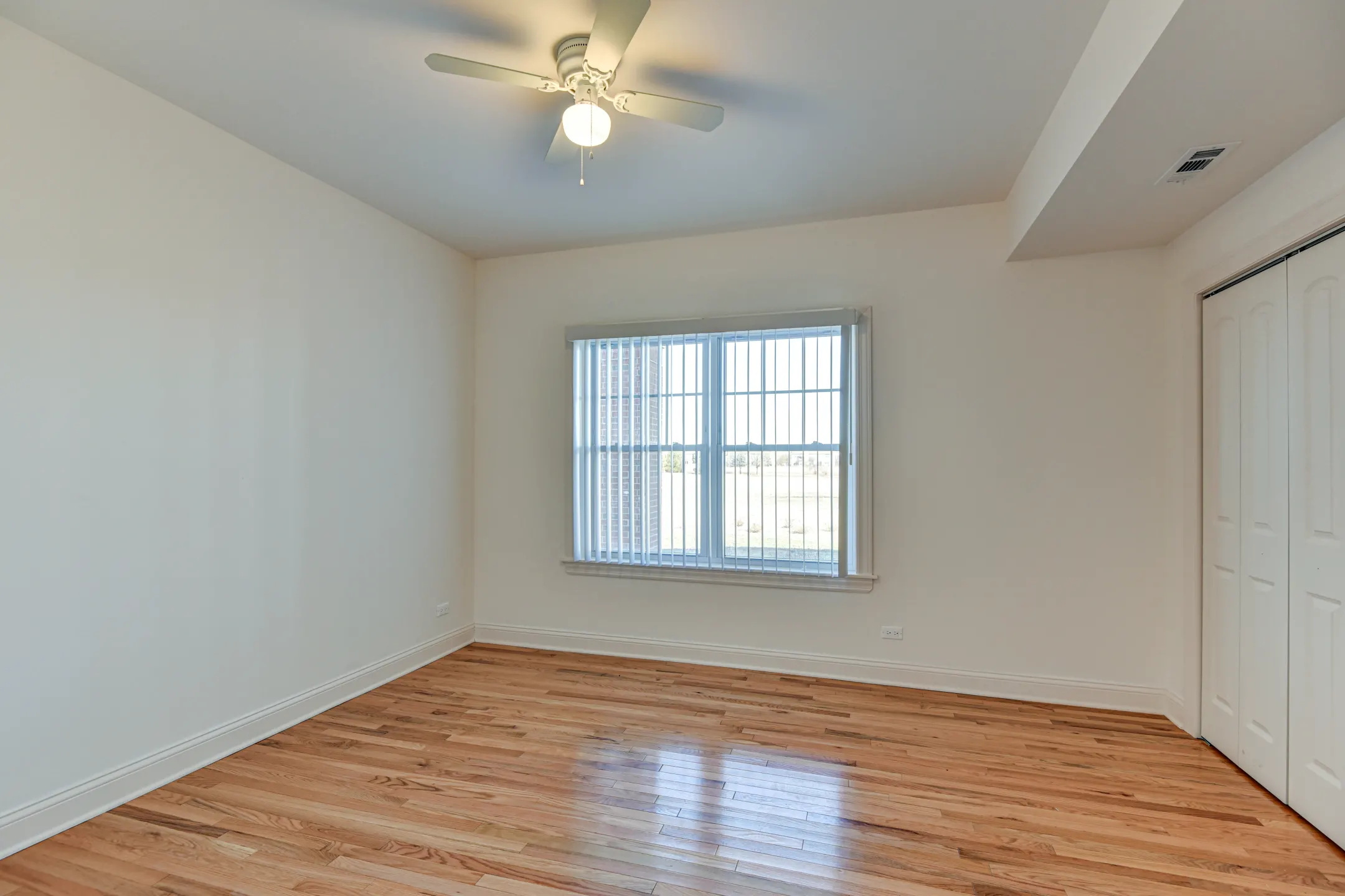 The Legacy Apartments Apartments Plainfield, IL 60585