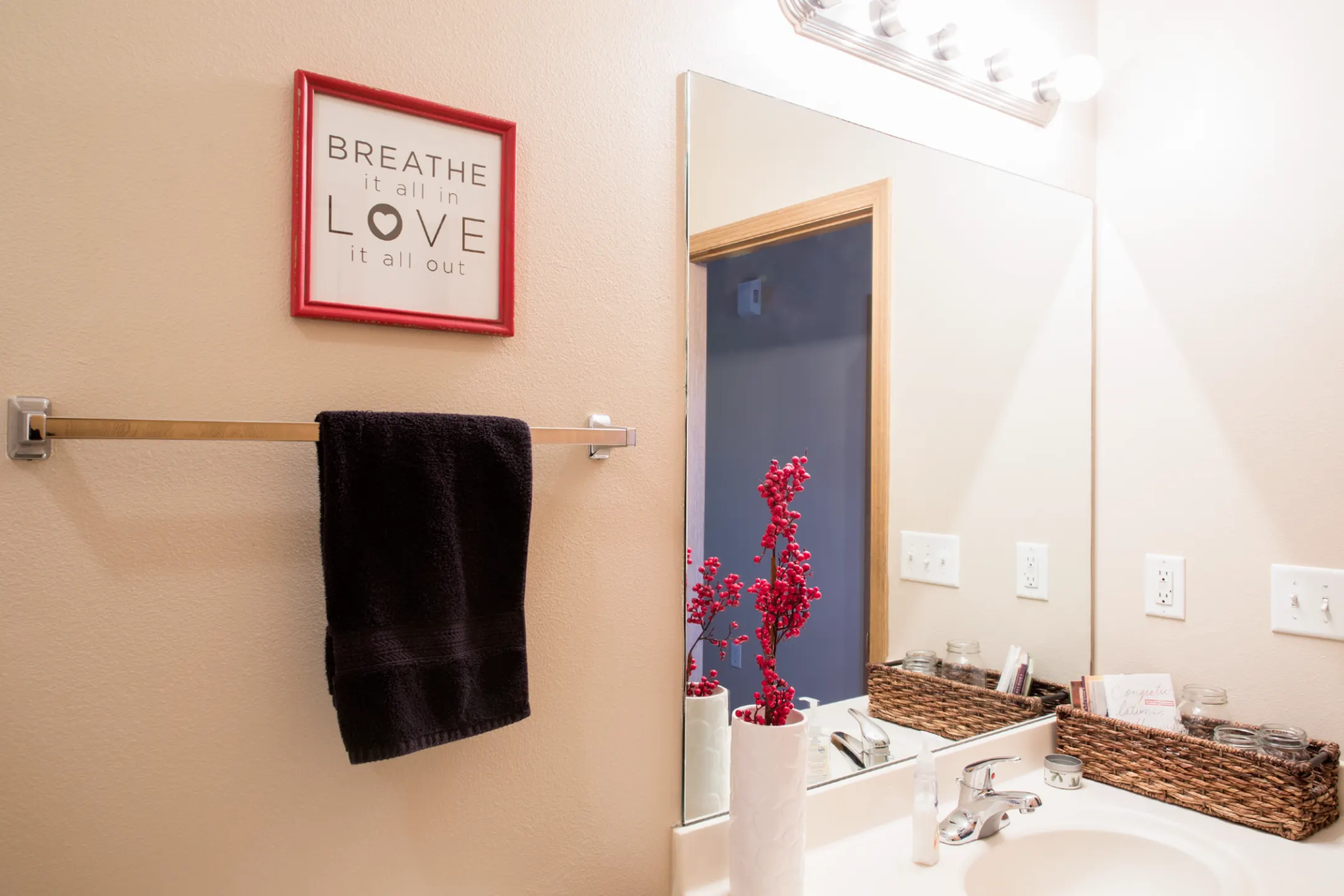 Riverwood Apartments 660 N Pleasant Hill Blvd Pleasant Hill, IA