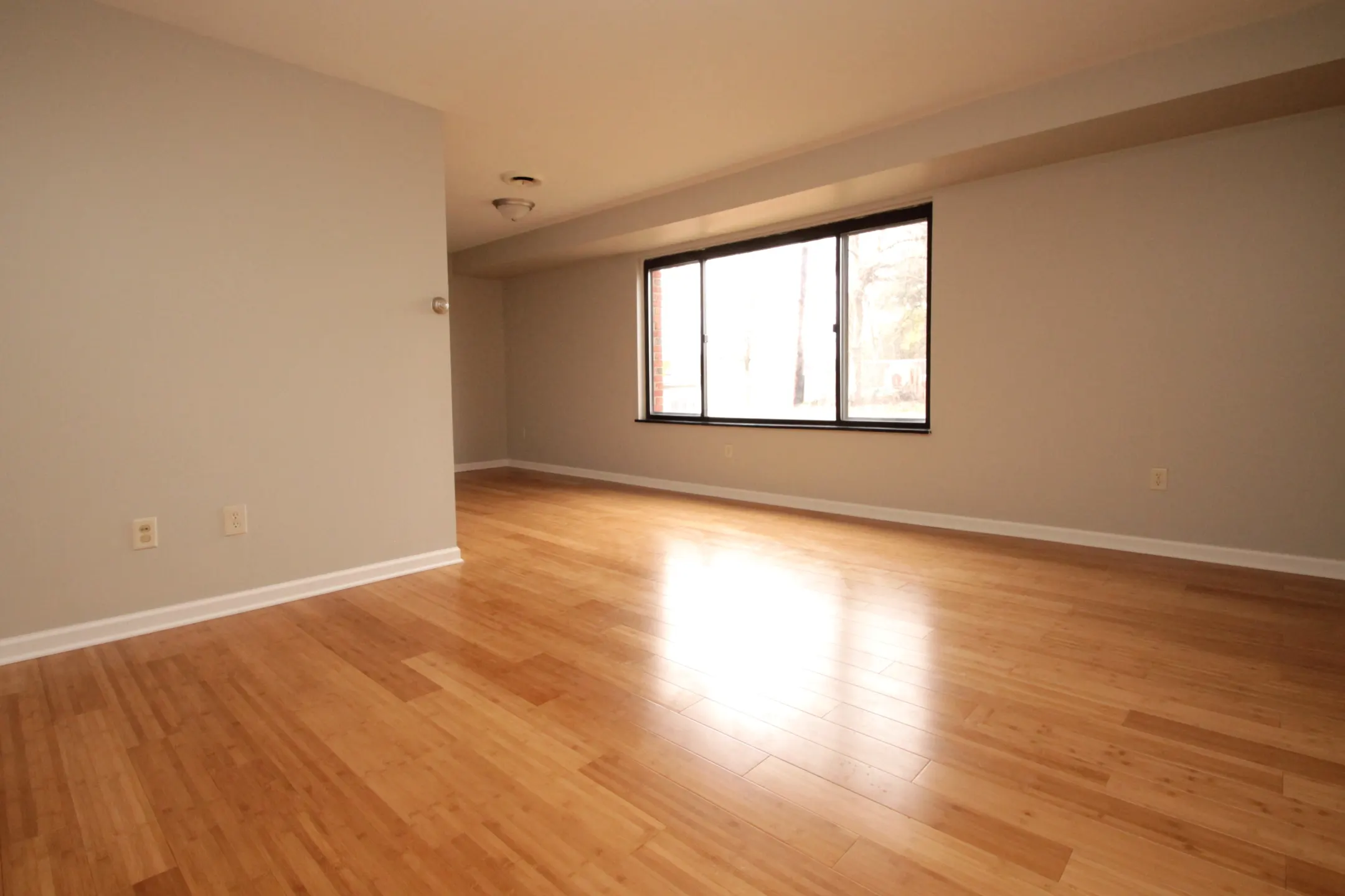 Bethel Park and South Park Apartments 5510 Library Road Bethel Park